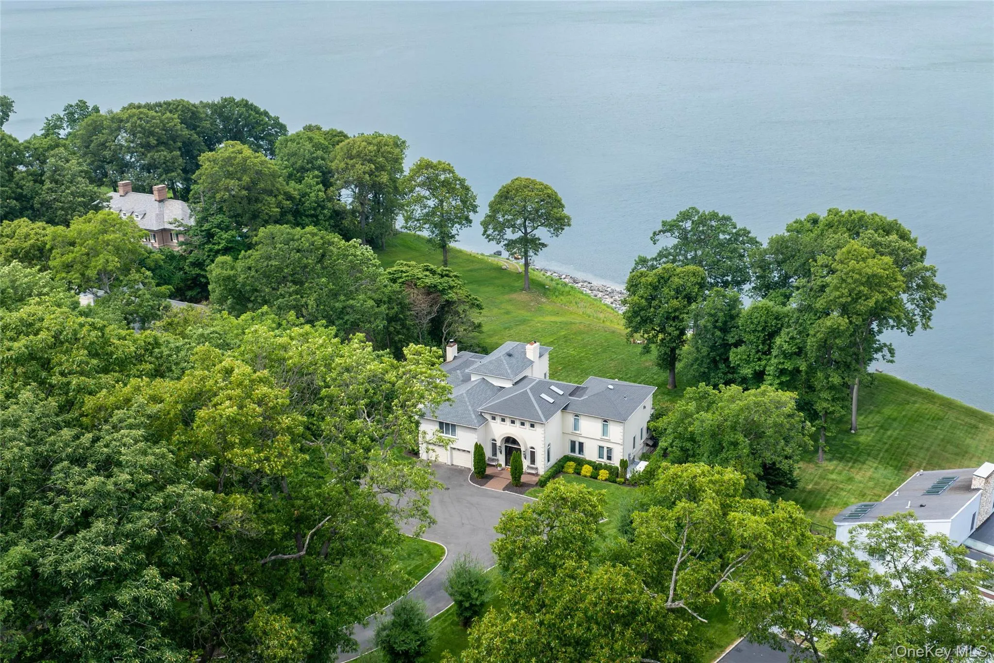 17 Sea Crest Drive, Huntington, NY, 5 Bedrooms Bedrooms, 12 Rooms Rooms,5 BathroomsBathrooms,Residential,For Rent,Sea Crest,0,KEY990765 17 Sea Crest Drive, Huntington, NY, 5 Bedrooms Bedrooms, 12 Rooms Rooms,5 BathroomsBathrooms,Residential,For Rent,Sea Crest,0,KEY990765