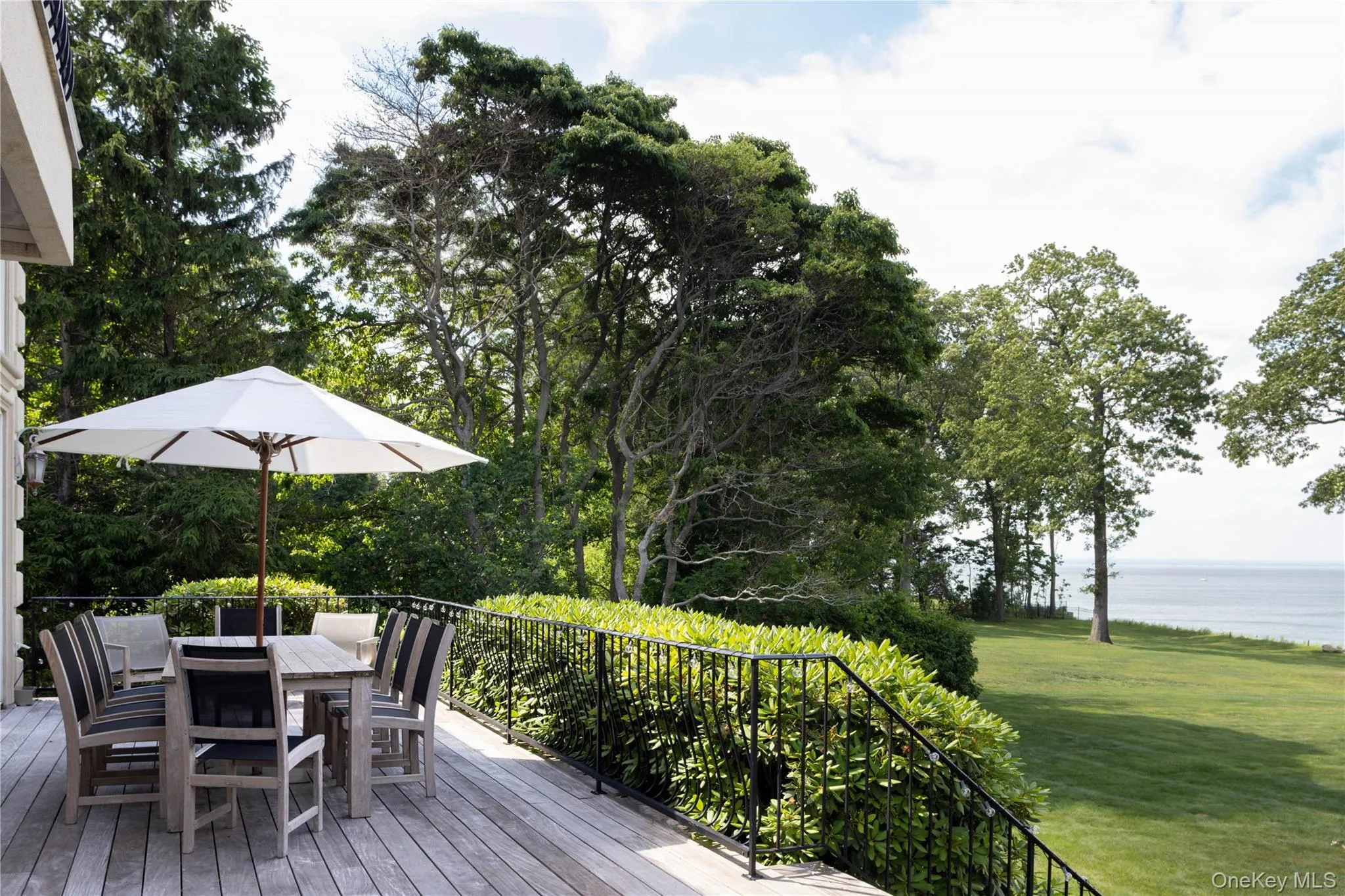 17 Sea Crest Drive, Huntington, NY, 5 Bedrooms Bedrooms, 12 Rooms Rooms,5 BathroomsBathrooms,Residential,For Rent,Sea Crest,0,KEY990765 17 Sea Crest Drive, Huntington, NY, 5 Bedrooms Bedrooms, 12 Rooms Rooms,5 BathroomsBathrooms,Residential,For Rent,Sea Crest,0,KEY990765
