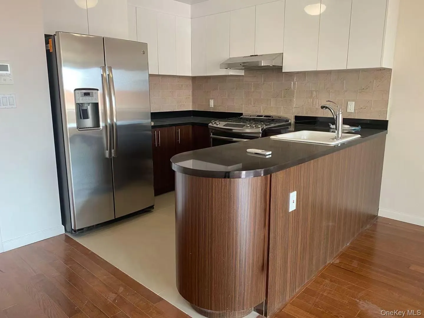 13646 41st Avenue, New York, NY, 2 Bedrooms Bedrooms, 5 Rooms Rooms,2 BathroomsBathrooms,Residential Lease,For Rent,41st,0,990768 13646 41st Avenue, New York, NY, 2 Bedrooms Bedrooms, 5 Rooms Rooms,2 BathroomsBathrooms,Residential Lease,For Rent,41st,0,990768