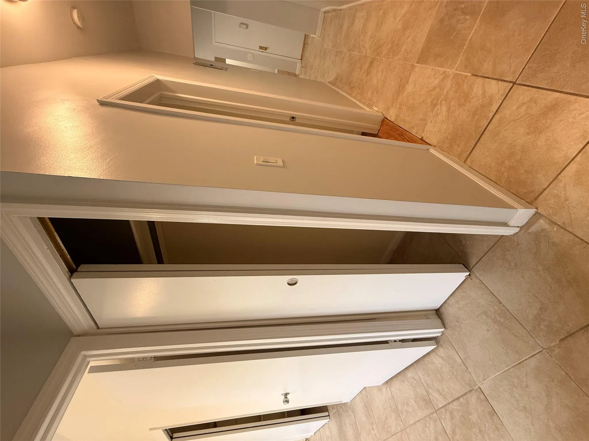 7119 35th Avenue, New York, NY, 3 Bedrooms Bedrooms, 8 Rooms Rooms,2 BathroomsBathrooms,Residential Lease,For Rent,35th,0,990772 7119 35th Avenue, New York, NY, 3 Bedrooms Bedrooms, 8 Rooms Rooms,2 BathroomsBathrooms,Residential Lease,For Rent,35th,0,990772