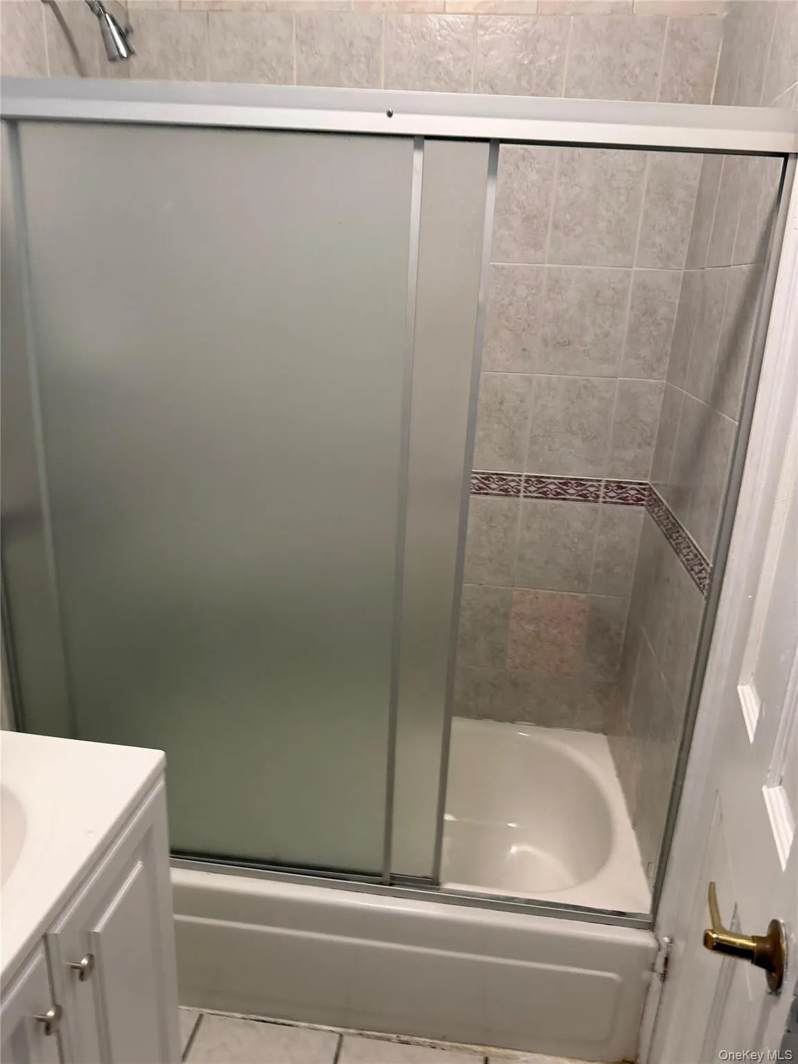 484 Vermont Street, New York, NY, 4 Bedrooms Bedrooms, 6 Rooms Rooms,1 BathroomBathrooms,Residential Lease,For Rent,Vermont,0,990782 484 Vermont Street, New York, NY, 4 Bedrooms Bedrooms, 6 Rooms Rooms,1 BathroomBathrooms,Residential Lease,For Rent,Vermont,0,990782