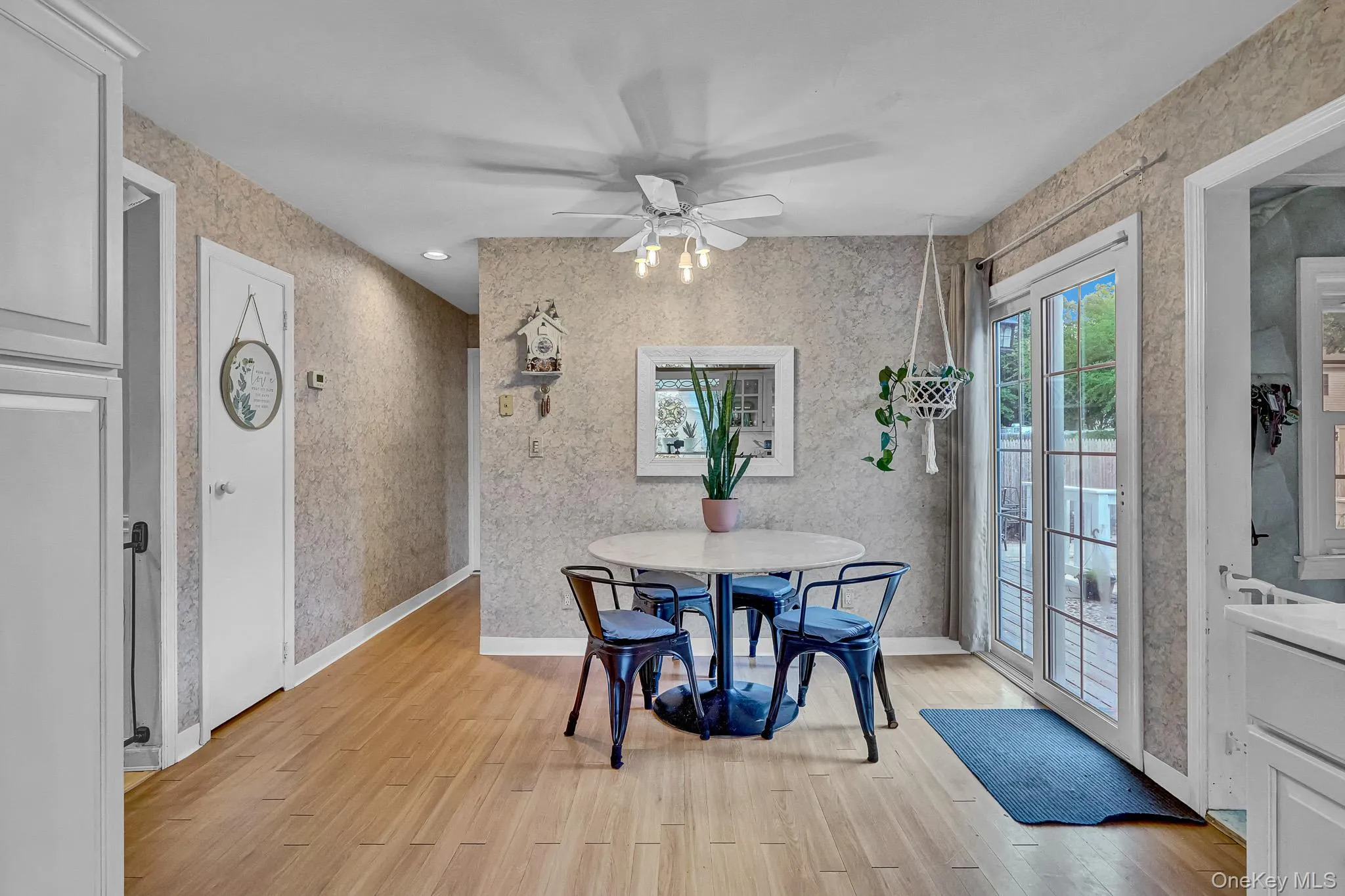 27 Mc Gaw Avenue, Brookhaven, NY, 3 Bedrooms Bedrooms, 8 Rooms Rooms,2 BathroomsBathrooms,Residential,For Rent,Mc Gaw,0,KEY990784 27 Mc Gaw Avenue, Brookhaven, NY, 3 Bedrooms Bedrooms, 8 Rooms Rooms,2 BathroomsBathrooms,Residential,For Rent,Mc Gaw,0,KEY990784