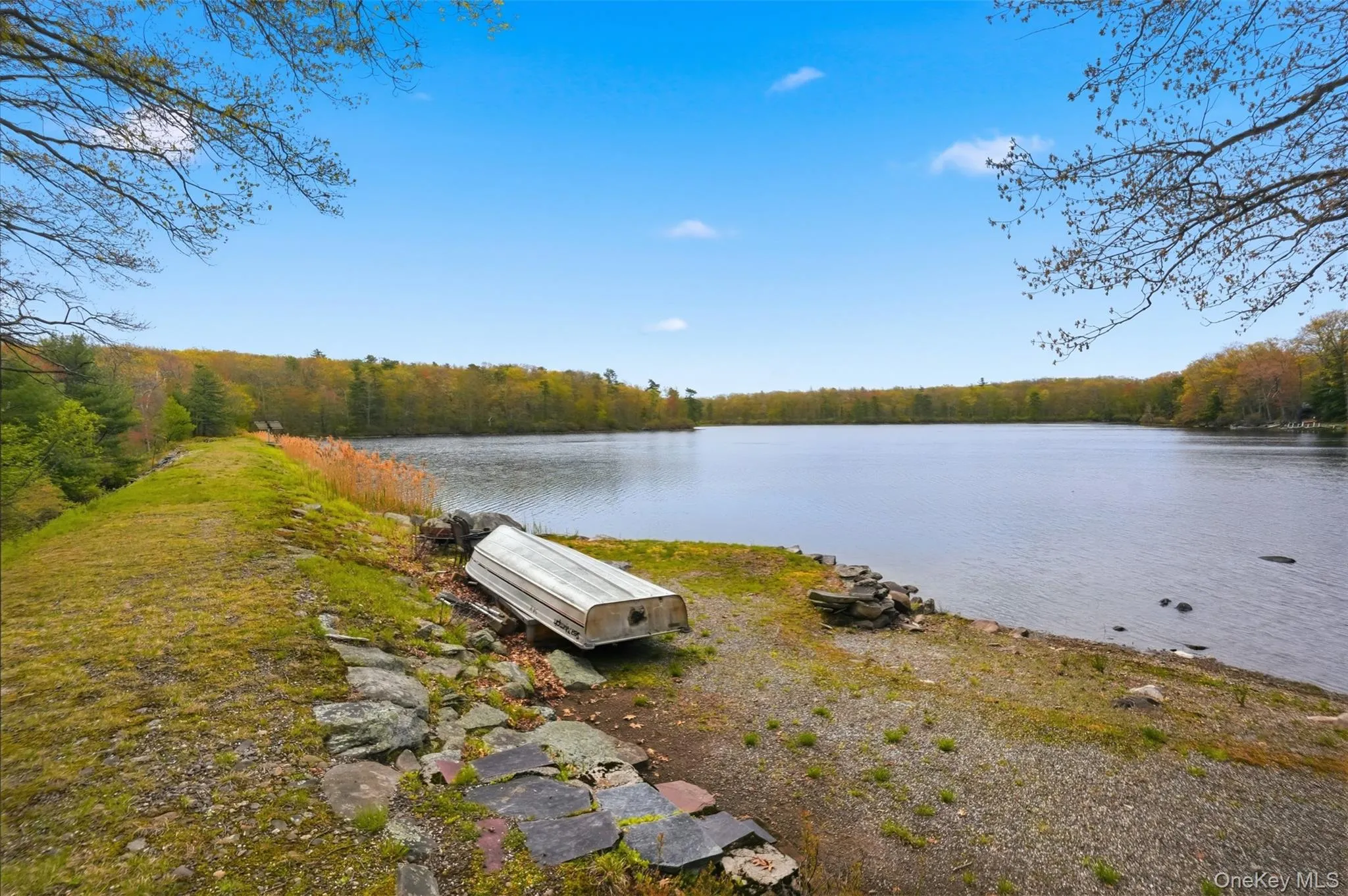 The berm of the dam - a place to hang and store your boat. The berm of the dam - a place to hang and store your boat.