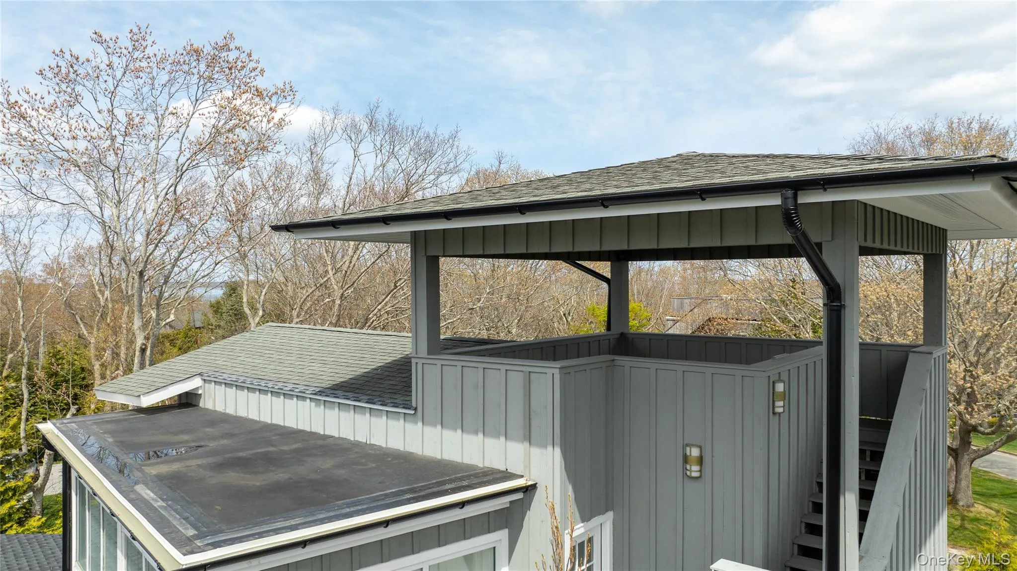 1 Carver Street, Southampton, New York 11963