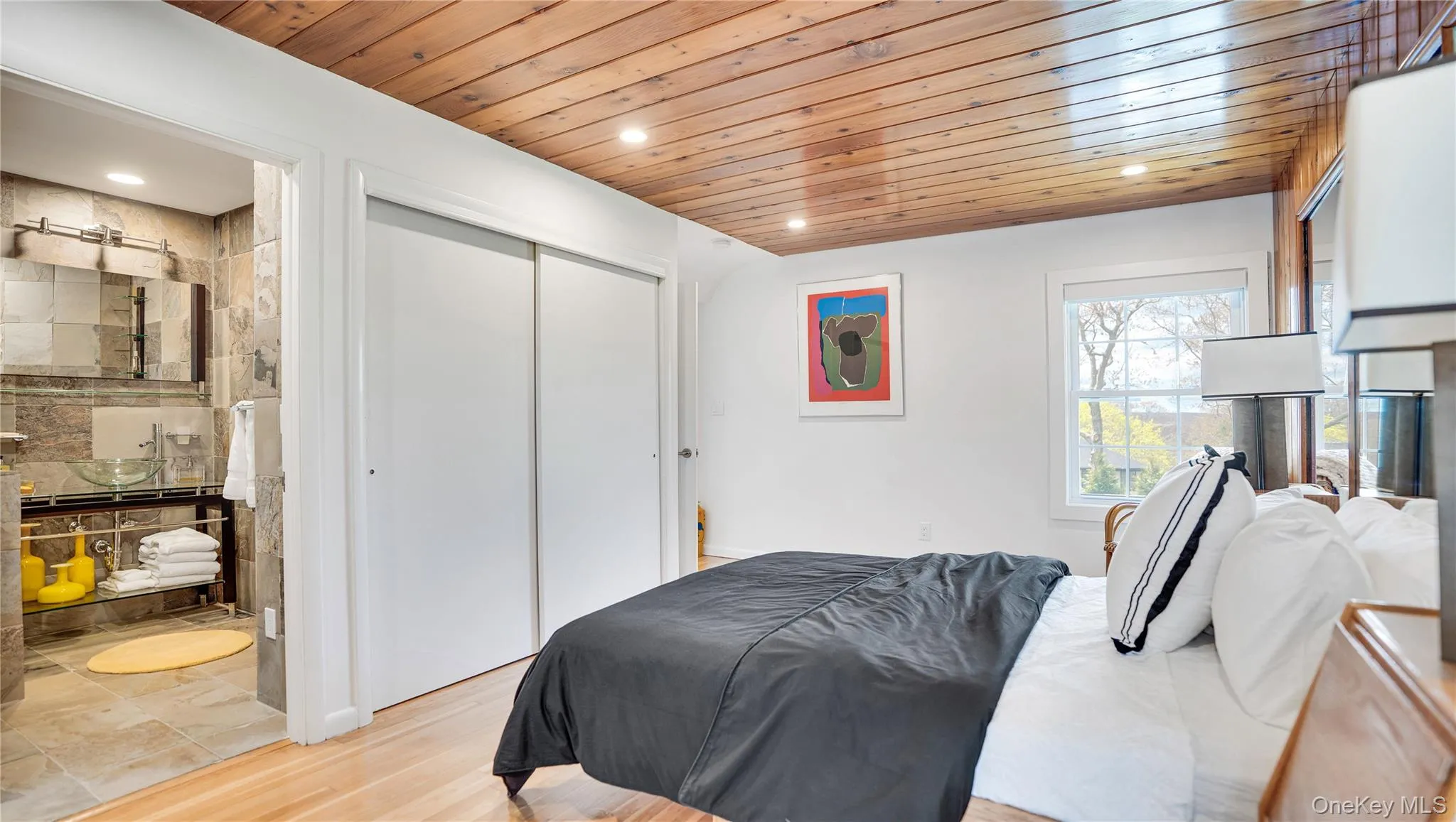 1 Carver Street, Southampton, New York 11963