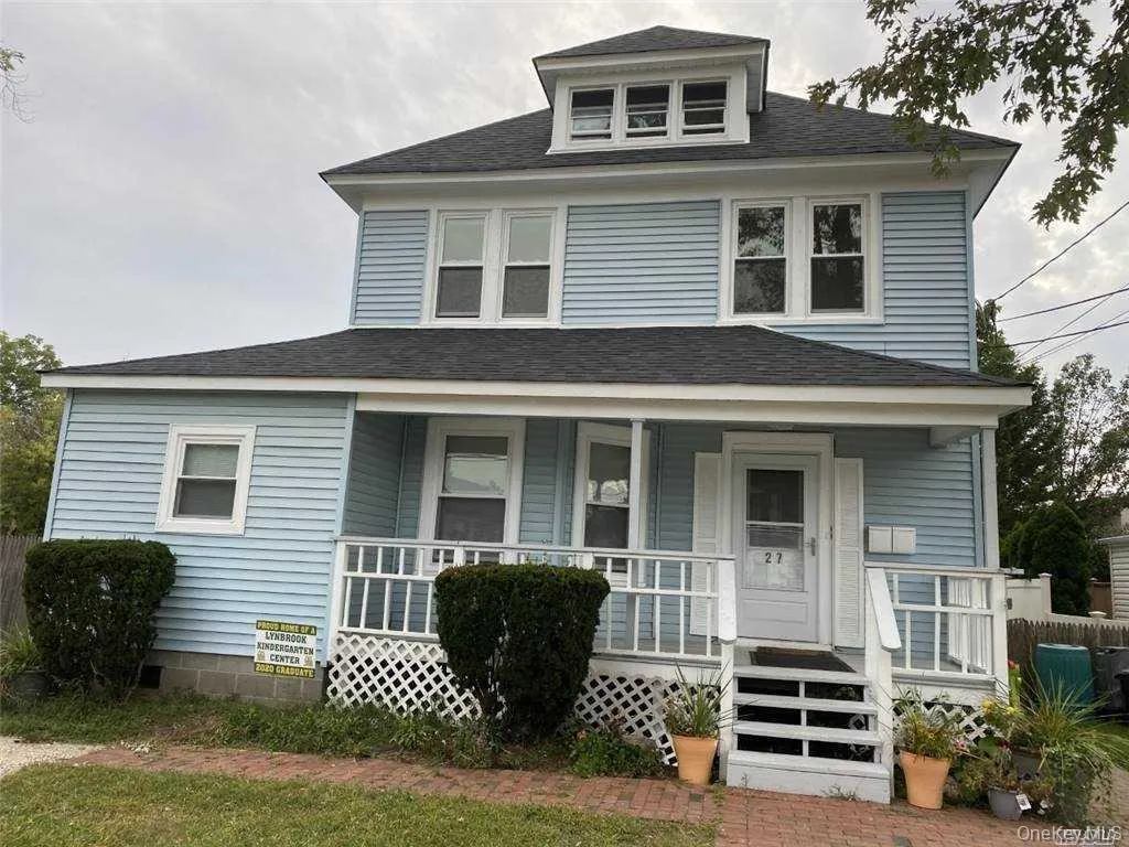 27 Park Place, Hempstead, NY, 3 Bedrooms Bedrooms, 6 Rooms Rooms,1 BathroomBathrooms,Residential Lease,For Rent,Park,0,990799 27 Park Place, Hempstead, NY, 3 Bedrooms Bedrooms, 6 Rooms Rooms,1 BathroomBathrooms,Residential Lease,For Rent,Park,0,990799