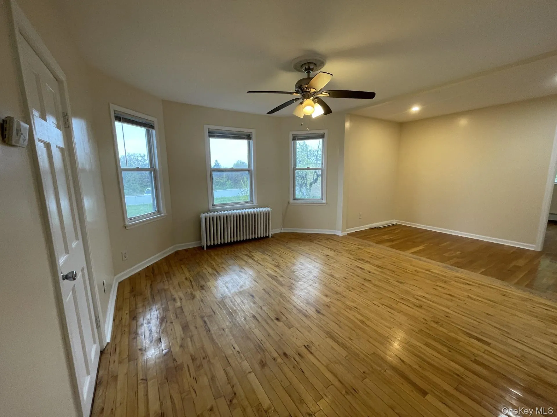 27 Park Place, Hempstead, NY, 3 Bedrooms Bedrooms, 6 Rooms Rooms,1 BathroomBathrooms,Residential Lease,For Rent,Park,0,990799 27 Park Place, Hempstead, NY, 3 Bedrooms Bedrooms, 6 Rooms Rooms,1 BathroomBathrooms,Residential Lease,For Rent,Park,0,990799