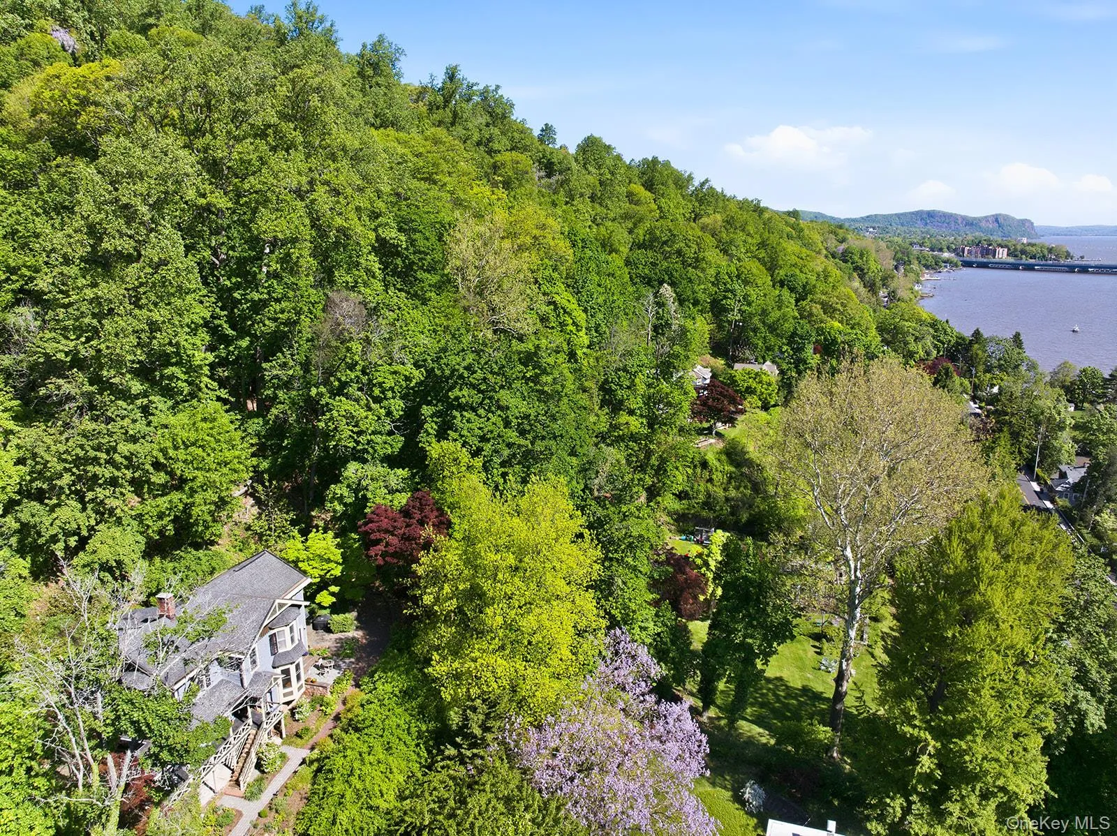 215 River Road, Orangetown, NY, 4 Bedrooms Bedrooms, 10 Rooms Rooms,2 BathroomsBathrooms,Residential,For Rent,River,0,990800 215 River Road, Orangetown, NY, 4 Bedrooms Bedrooms, 10 Rooms Rooms,2 BathroomsBathrooms,Residential,For Rent,River,0,990800