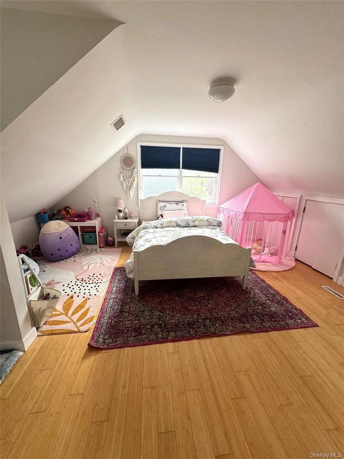 Bedroom second floor Bedroom second floor