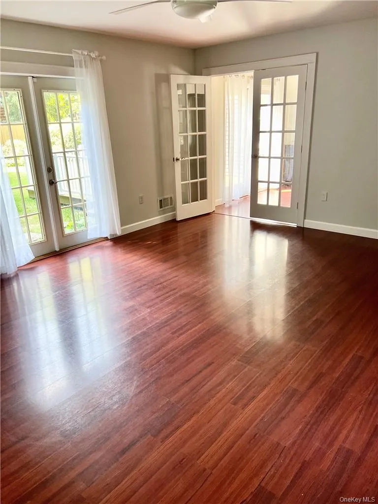 46 Beechwood Road, Greenburgh, NY, 4 Bedrooms Bedrooms, 8 Rooms Rooms,2 BathroomsBathrooms,Residential Lease,For Rent,Beechwood,0,990803 46 Beechwood Road, Greenburgh, NY, 4 Bedrooms Bedrooms, 8 Rooms Rooms,2 BathroomsBathrooms,Residential Lease,For Rent,Beechwood,0,990803