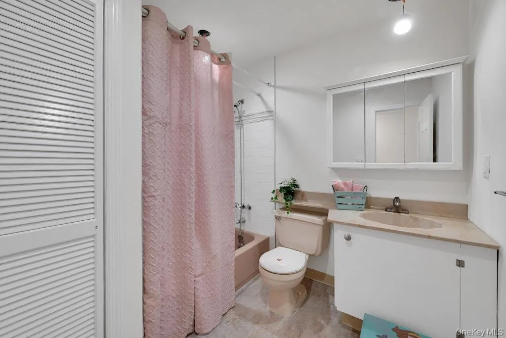 351 Richard Court, Ramapo, NY, 2 Bedrooms Bedrooms, 5 Rooms Rooms,2 BathroomsBathrooms,Residential,For Rent,Richard,0,KEY990810 351 Richard Court, Ramapo, NY, 2 Bedrooms Bedrooms, 5 Rooms Rooms,2 BathroomsBathrooms,Residential,For Rent,Richard,0,KEY990810