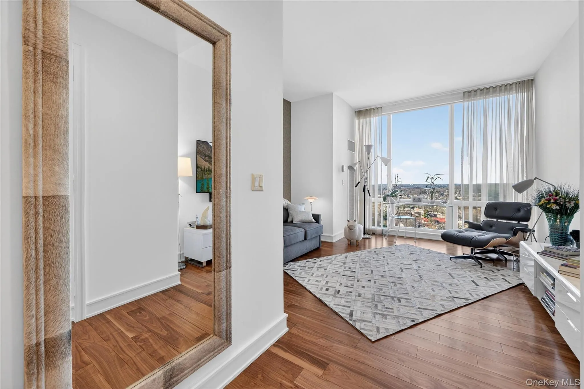 5 Renaissance Square, White Plains, NY, 2 Bedrooms Bedrooms, 5 Rooms Rooms,2 BathroomsBathrooms,Residential,For Rent,Renaissance,0,990817 5 Renaissance Square, White Plains, NY, 2 Bedrooms Bedrooms, 5 Rooms Rooms,2 BathroomsBathrooms,Residential,For Rent,Renaissance,0,990817