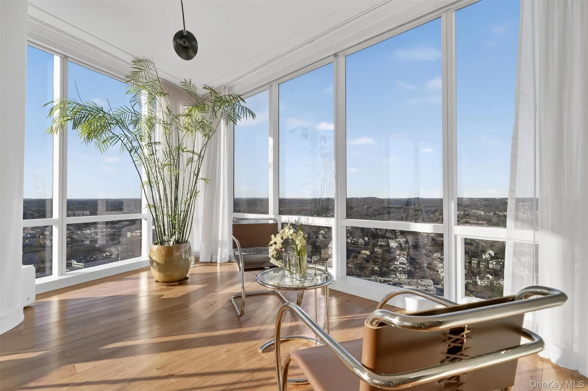 5 Renaissance Square, White Plains, NY, 2 Bedrooms Bedrooms, 5 Rooms Rooms,2 BathroomsBathrooms,Residential,For Rent,Renaissance,0,990817 5 Renaissance Square, White Plains, NY, 2 Bedrooms Bedrooms, 5 Rooms Rooms,2 BathroomsBathrooms,Residential,For Rent,Renaissance,0,990817