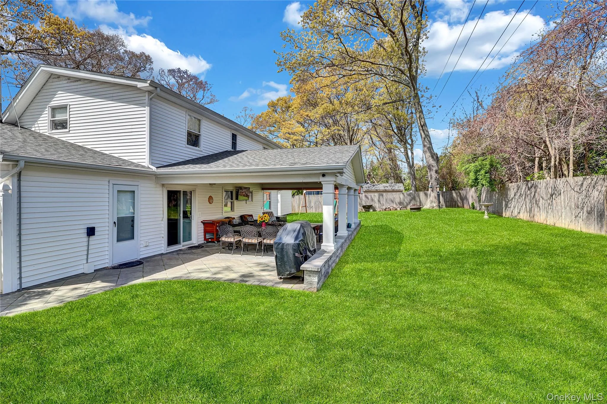 Rear property, fully fenced, beautiful flat lot Rear property, fully fenced, beautiful flat lot