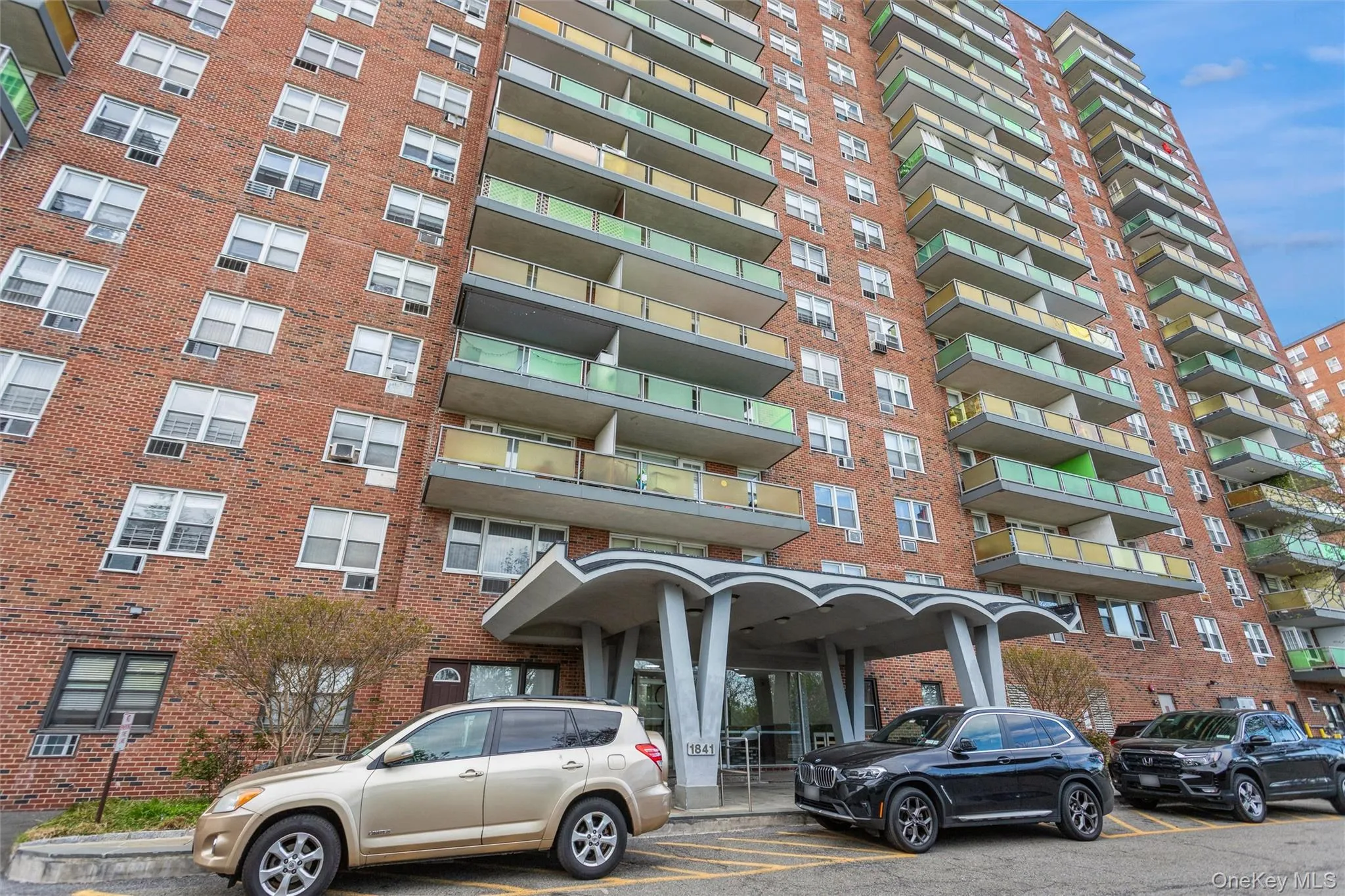 1841 Central Park Avenue, Yonkers, NY, 1 Bedroom Bedrooms, 4 Rooms Rooms,1 BathroomBathrooms,Residential Sale,For Rent,Central Park Avenue,0,990824 1841 Central Park Avenue, Yonkers, NY, 1 Bedroom Bedrooms, 4 Rooms Rooms,1 BathroomBathrooms,Residential Sale,For Rent,Central Park Avenue,0,990824