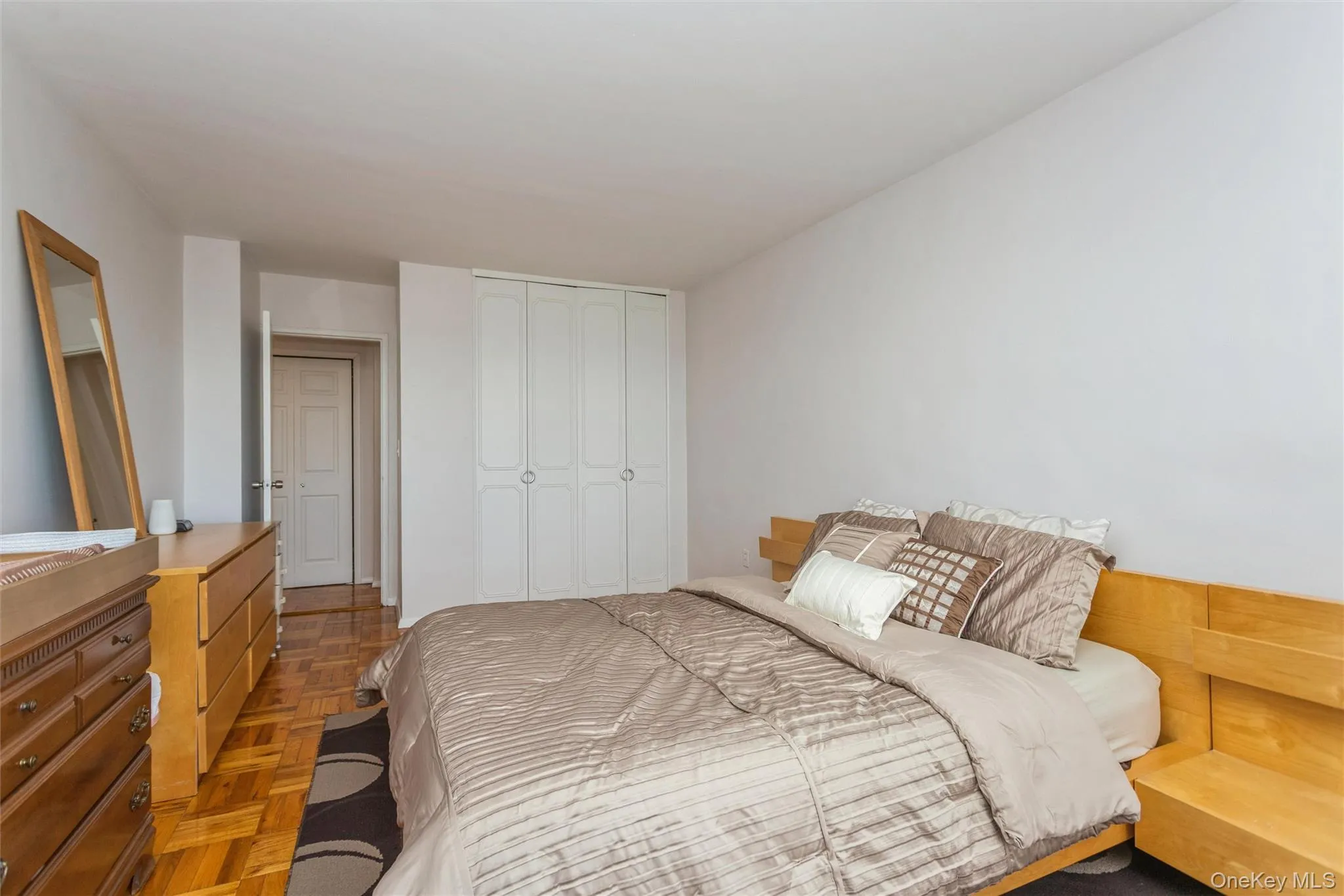 1841 Central Park Avenue, Yonkers, NY, 1 Bedroom Bedrooms, 4 Rooms Rooms,1 BathroomBathrooms,Residential Sale,For Rent,Central Park Avenue,0,990824 1841 Central Park Avenue, Yonkers, NY, 1 Bedroom Bedrooms, 4 Rooms Rooms,1 BathroomBathrooms,Residential Sale,For Rent,Central Park Avenue,0,990824
