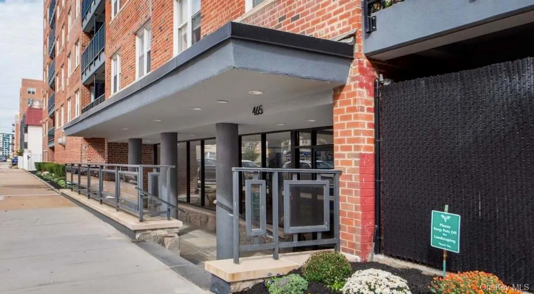 465 Shore Road, Long Beach, NY, 3 Rooms Rooms,1 BathroomBathrooms,Residential Lease,For Rent,Shore Road,0,990826 465 Shore Road, Long Beach, NY, 3 Rooms Rooms,1 BathroomBathrooms,Residential Lease,For Rent,Shore Road,0,990826