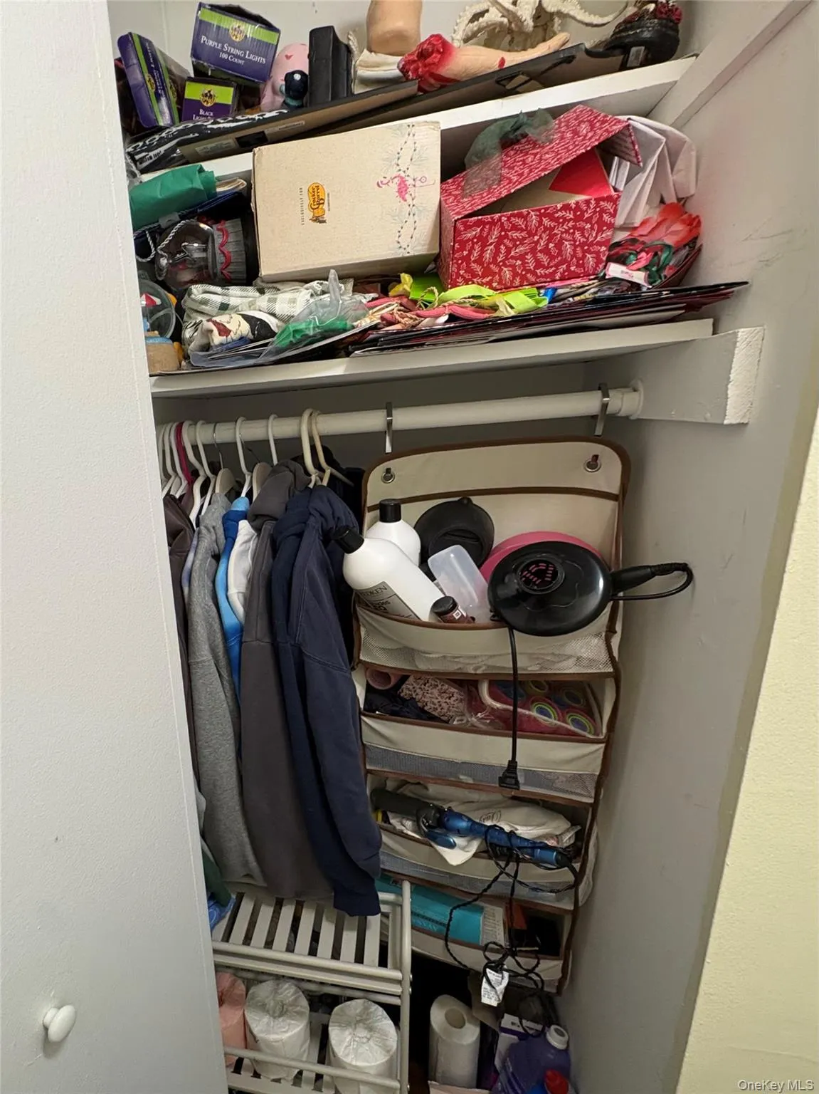 465 Shore Road, Long Beach, NY, 3 Rooms Rooms,1 BathroomBathrooms,Residential Lease,For Rent,Shore Road,0,990826 465 Shore Road, Long Beach, NY, 3 Rooms Rooms,1 BathroomBathrooms,Residential Lease,For Rent,Shore Road,0,990826