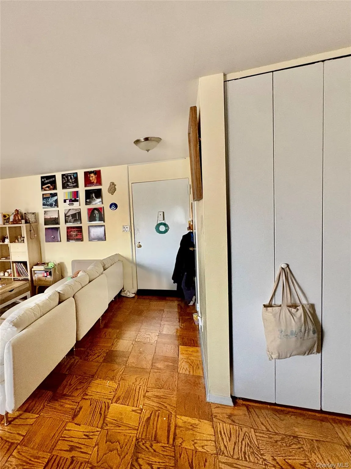 465 Shore Road, Long Beach, NY, 3 Rooms Rooms,1 BathroomBathrooms,Residential Lease,For Rent,Shore Road,0,990826 465 Shore Road, Long Beach, NY, 3 Rooms Rooms,1 BathroomBathrooms,Residential Lease,For Rent,Shore Road,0,990826