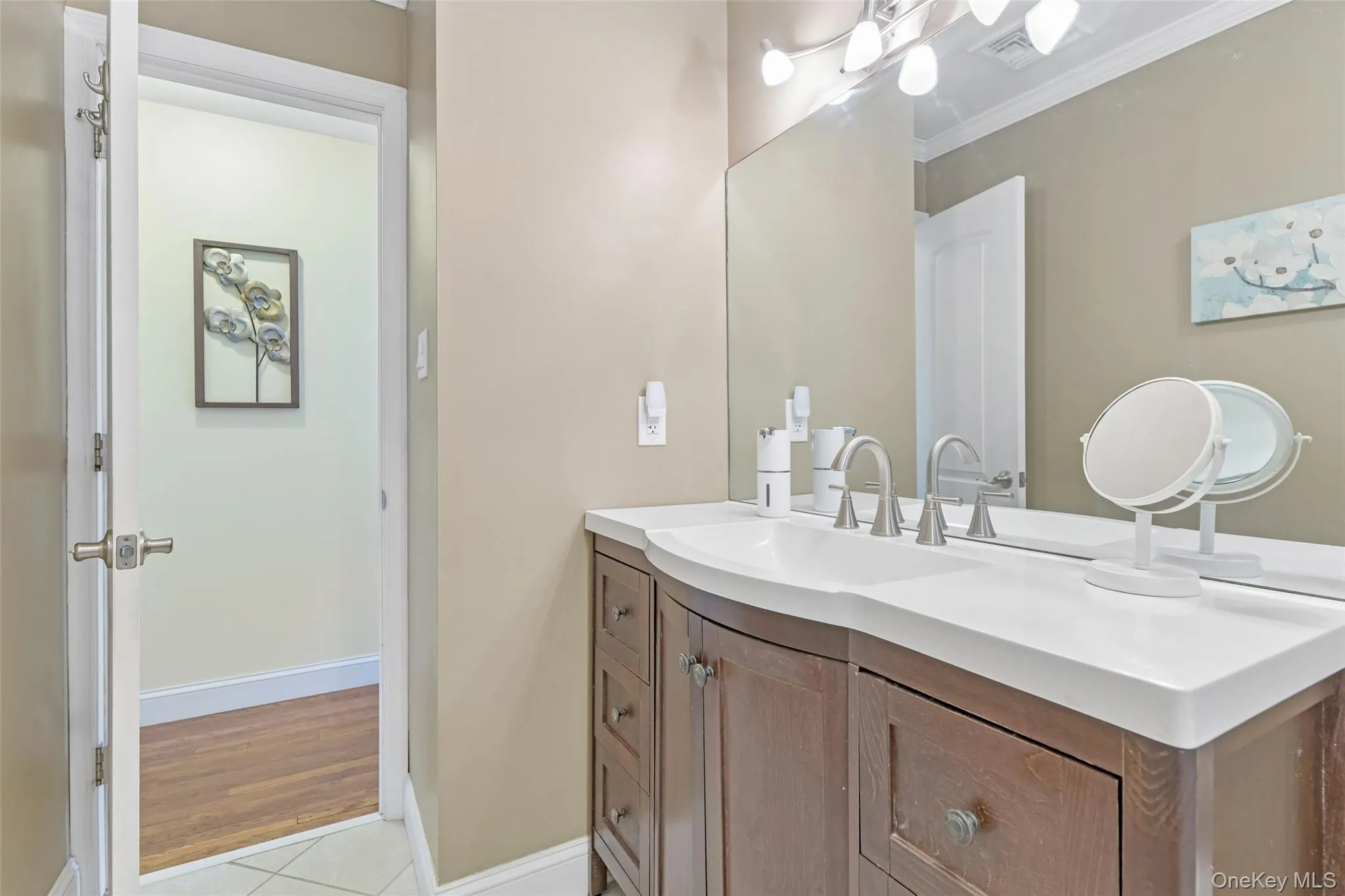 59 Gaymore Road, Brookhaven, NY, 3 Bedrooms Bedrooms, 7 Rooms Rooms,1 BathroomBathrooms,Residential,For Rent,Gaymore,0,990833 59 Gaymore Road, Brookhaven, NY, 3 Bedrooms Bedrooms, 7 Rooms Rooms,1 BathroomBathrooms,Residential,For Rent,Gaymore,0,990833