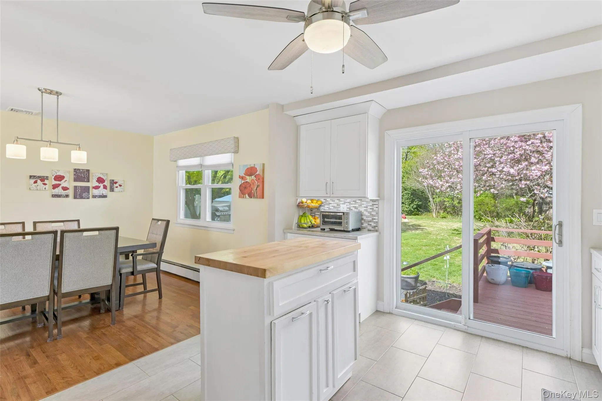 59 Gaymore Road, Brookhaven, NY, 3 Bedrooms Bedrooms, 7 Rooms Rooms,1 BathroomBathrooms,Residential,For Rent,Gaymore,0,990833 59 Gaymore Road, Brookhaven, NY, 3 Bedrooms Bedrooms, 7 Rooms Rooms,1 BathroomBathrooms,Residential,For Rent,Gaymore,0,990833
