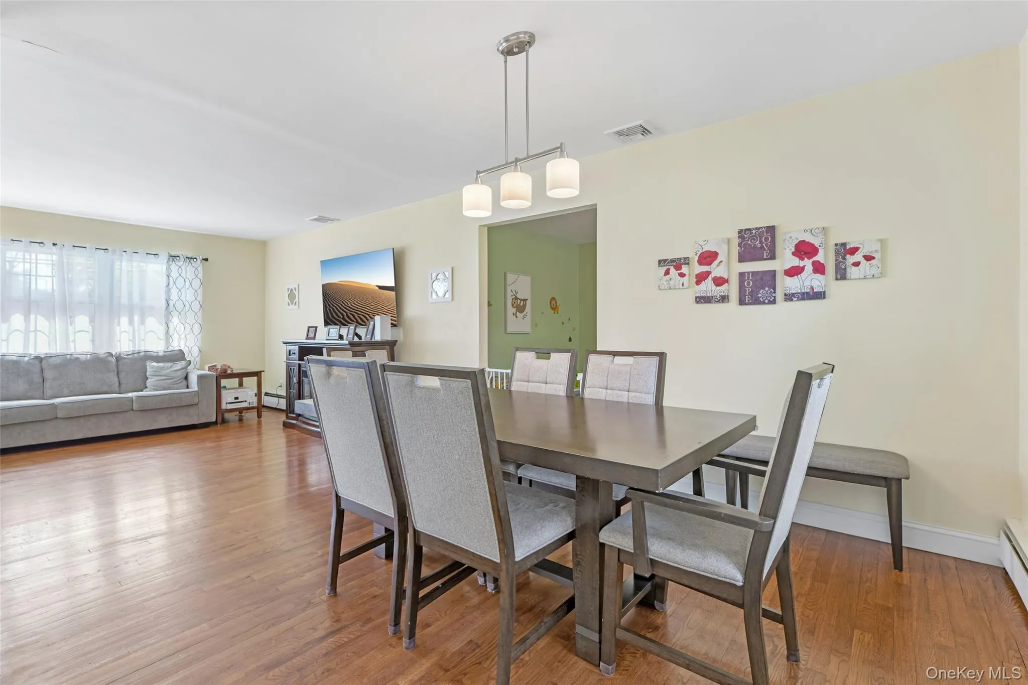 59 Gaymore Road, Brookhaven, NY, 3 Bedrooms Bedrooms, 7 Rooms Rooms,1 BathroomBathrooms,Residential,For Rent,Gaymore,0,990833 59 Gaymore Road, Brookhaven, NY, 3 Bedrooms Bedrooms, 7 Rooms Rooms,1 BathroomBathrooms,Residential,For Rent,Gaymore,0,990833