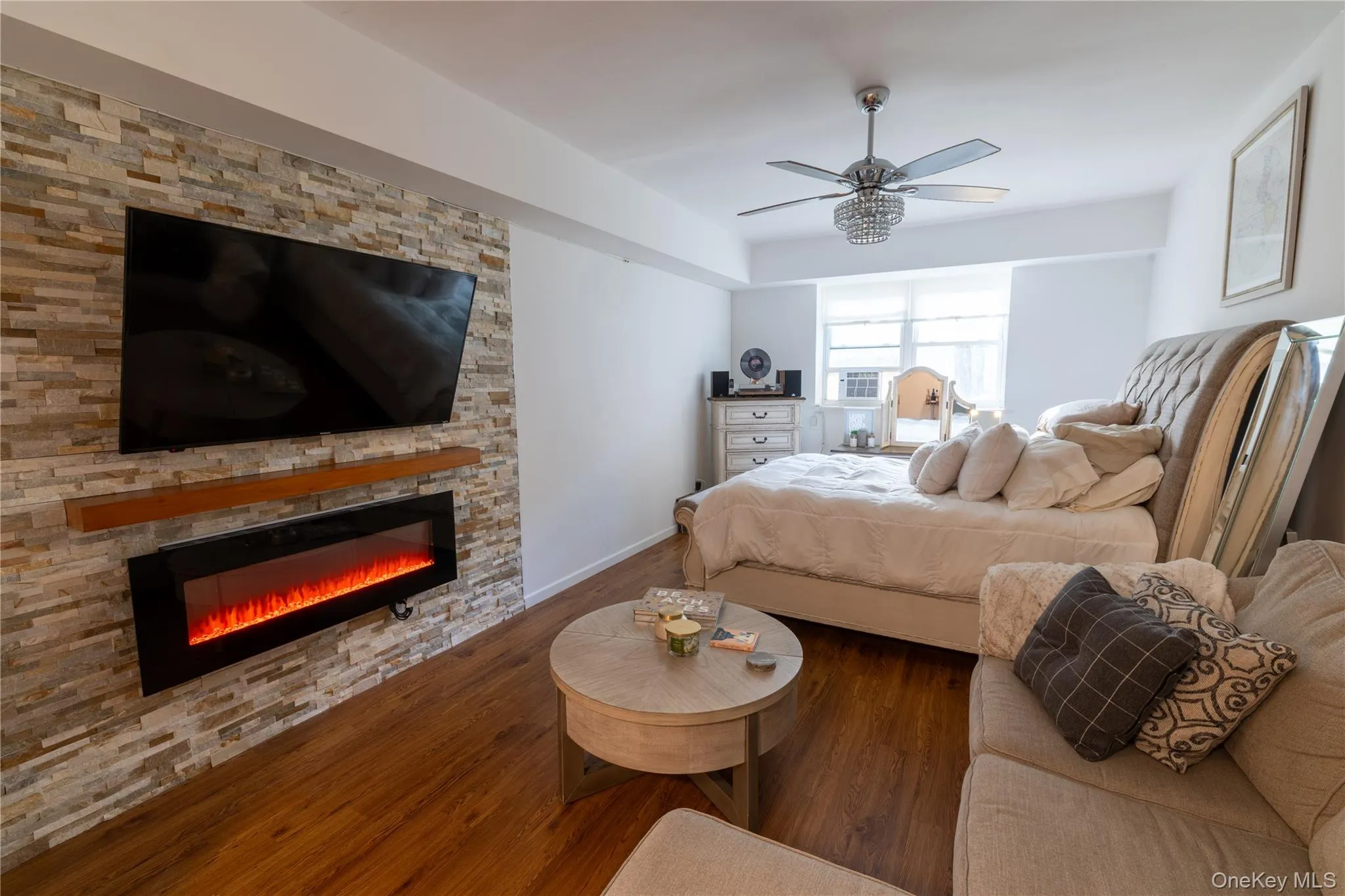 525 Beach 138th Street, New York, NY, 3 Rooms Rooms,1 BathroomBathrooms,Residential Lease,For Rent,Beach 138th,0,990837 525 Beach 138th Street, New York, NY, 3 Rooms Rooms,1 BathroomBathrooms,Residential Lease,For Rent,Beach 138th,0,990837