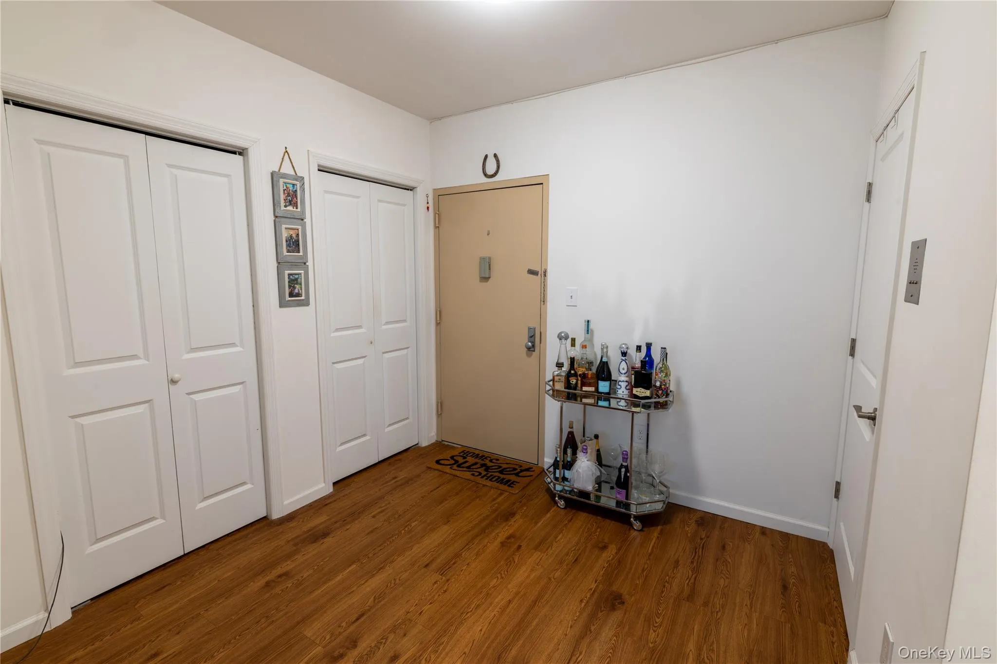 525 Beach 138th Street, New York, NY, 3 Rooms Rooms,1 BathroomBathrooms,Residential Lease,For Rent,Beach 138th,0,990837 525 Beach 138th Street, New York, NY, 3 Rooms Rooms,1 BathroomBathrooms,Residential Lease,For Rent,Beach 138th,0,990837