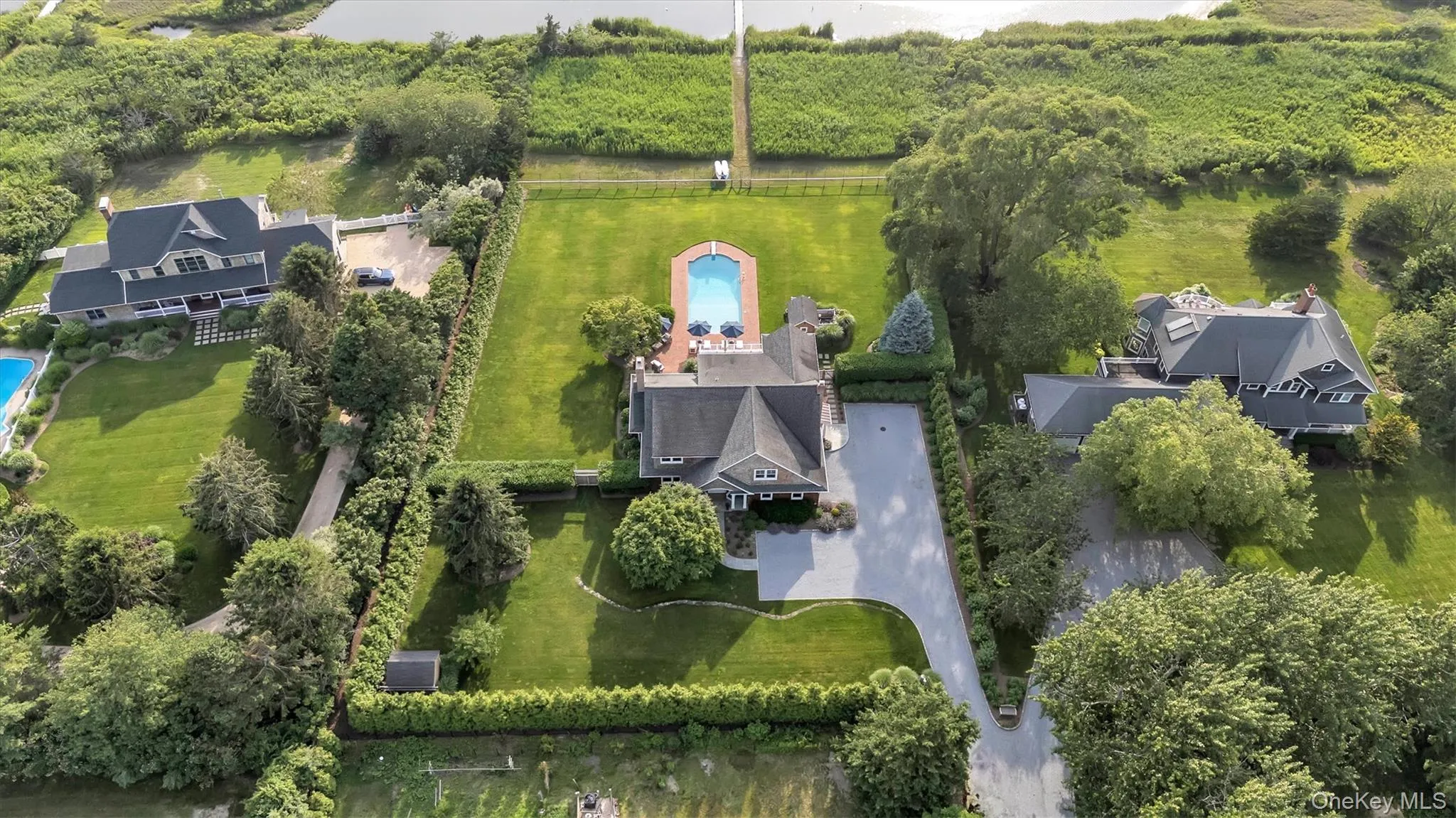 13A Brushy Neck Lane, Southampton, NY, 4 Bedrooms Bedrooms, 9 Rooms Rooms,3 BathroomsBathrooms,Residential Lease,For Rent,Brushy Neck,0,990864 13A Brushy Neck Lane, Southampton, NY, 4 Bedrooms Bedrooms, 9 Rooms Rooms,3 BathroomsBathrooms,Residential Lease,For Rent,Brushy Neck,0,990864