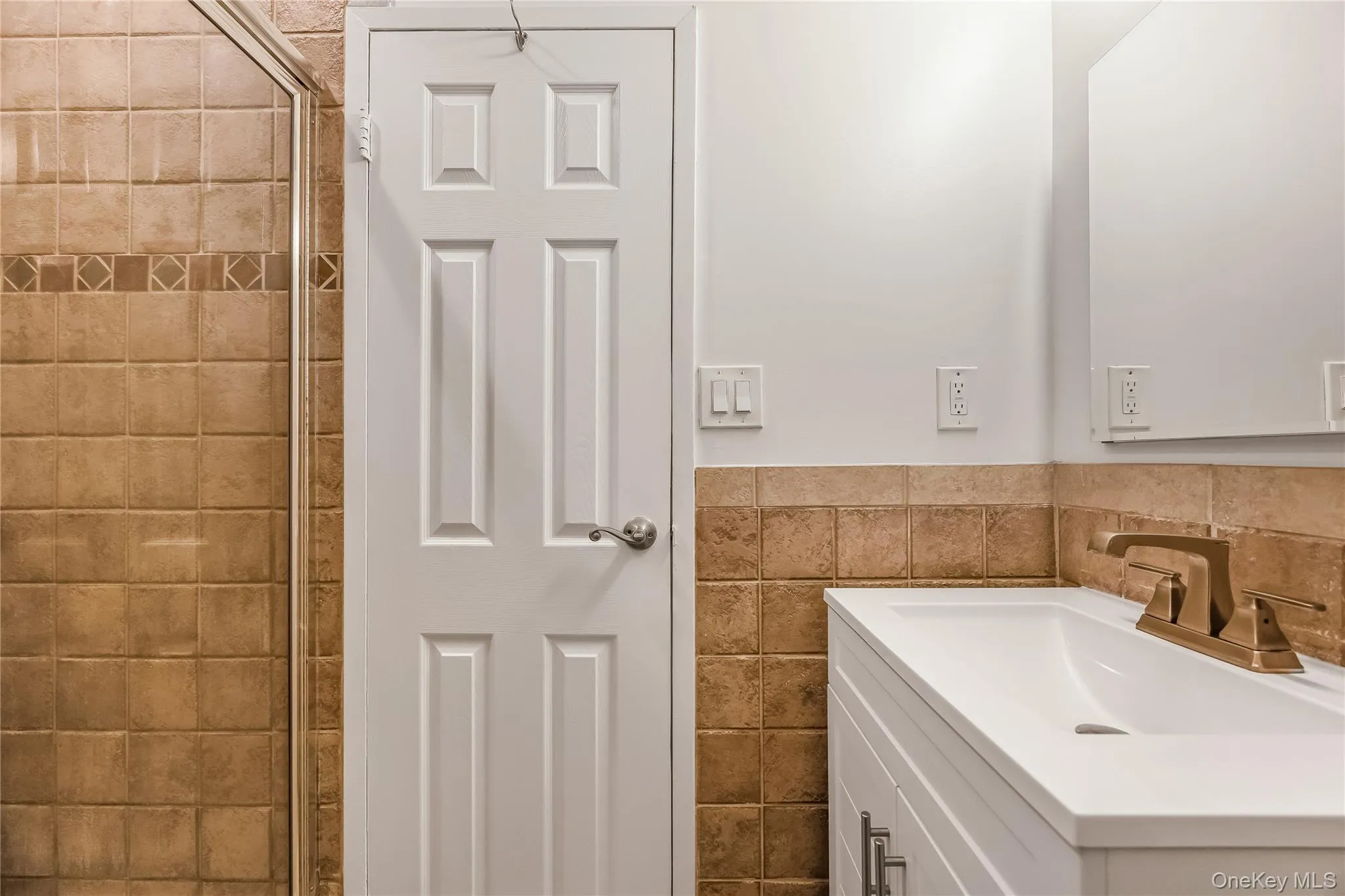 100 Broadway, Long Beach, NY, 2 Bedrooms Bedrooms, 5 Rooms Rooms,2 BathroomsBathrooms,Residential,For Rent,Broadway,0,990866 100 Broadway, Long Beach, NY, 2 Bedrooms Bedrooms, 5 Rooms Rooms,2 BathroomsBathrooms,Residential,For Rent,Broadway,0,990866
