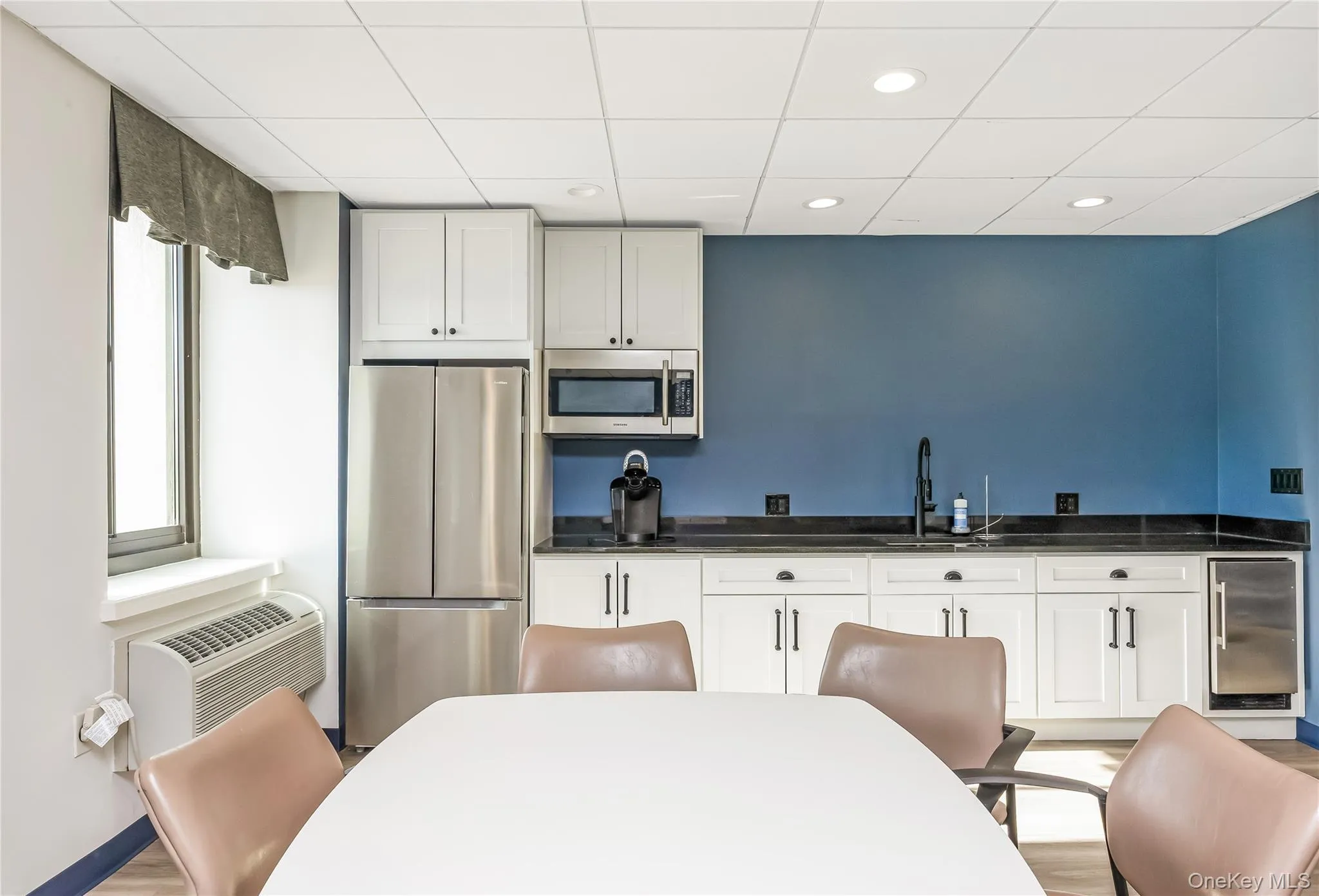 100 Broadway, Long Beach, NY, 2 Bedrooms Bedrooms, 5 Rooms Rooms,2 BathroomsBathrooms,Residential,For Rent,Broadway,0,990866 100 Broadway, Long Beach, NY, 2 Bedrooms Bedrooms, 5 Rooms Rooms,2 BathroomsBathrooms,Residential,For Rent,Broadway,0,990866