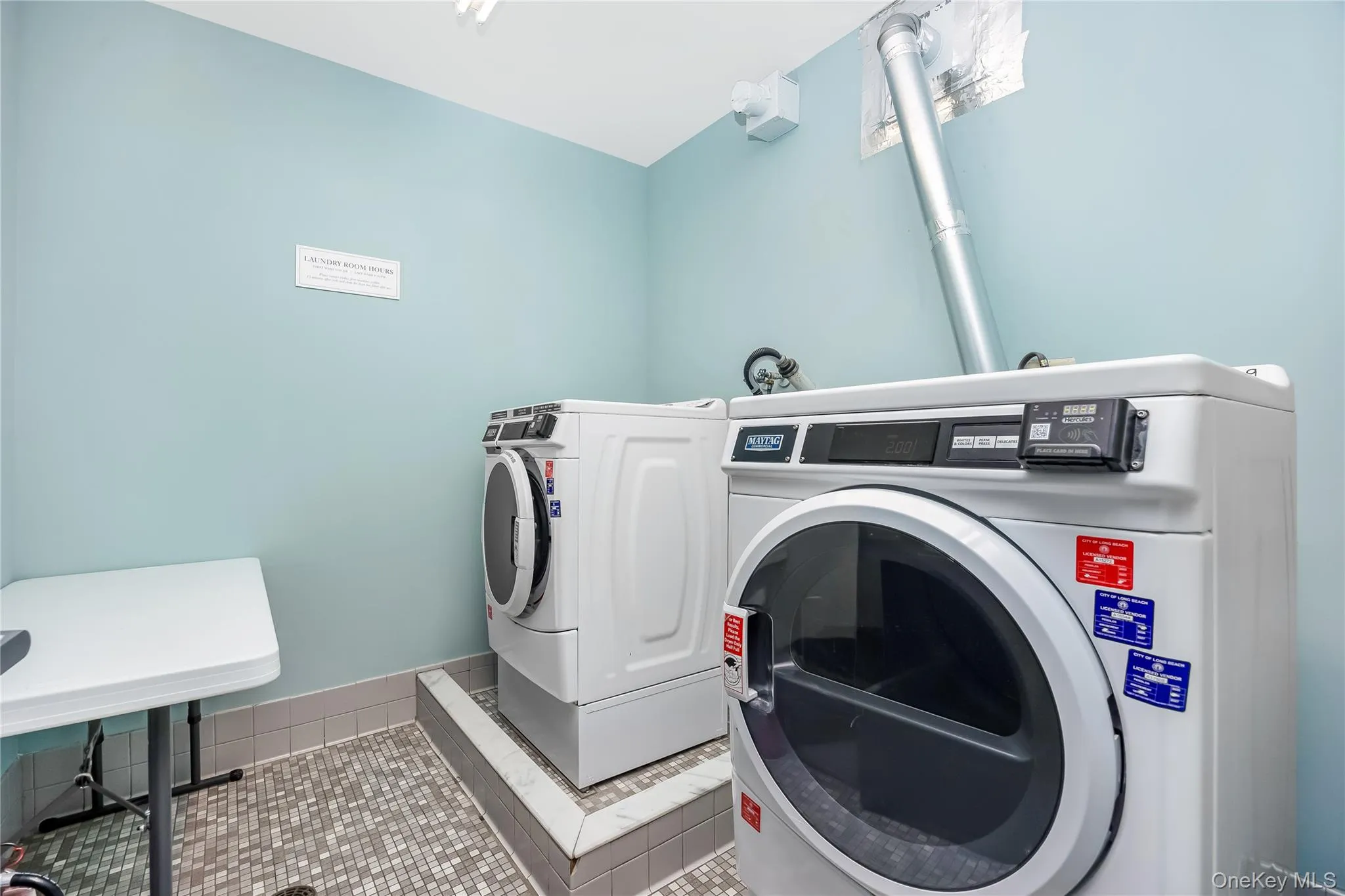 100 Broadway, Long Beach, NY, 2 Bedrooms Bedrooms, 5 Rooms Rooms,2 BathroomsBathrooms,Residential,For Rent,Broadway,0,990866 100 Broadway, Long Beach, NY, 2 Bedrooms Bedrooms, 5 Rooms Rooms,2 BathroomsBathrooms,Residential,For Rent,Broadway,0,990866