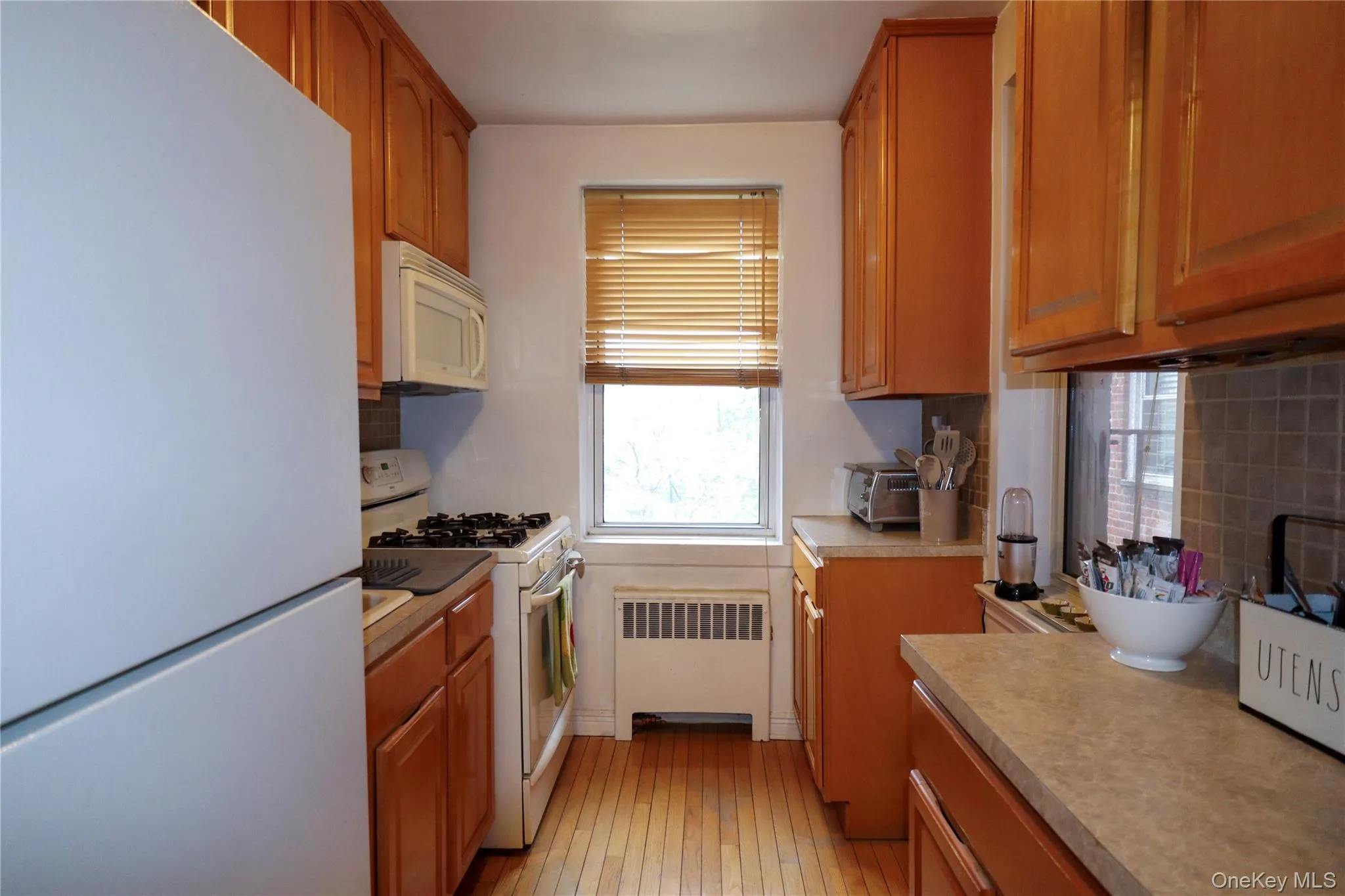 485 Bronx River Road, Yonkers, NY, 3 Rooms Rooms,1 BathroomBathrooms,Residential Sale,For Rent,Bronx River,0,990867 485 Bronx River Road, Yonkers, NY, 3 Rooms Rooms,1 BathroomBathrooms,Residential Sale,For Rent,Bronx River,0,990867