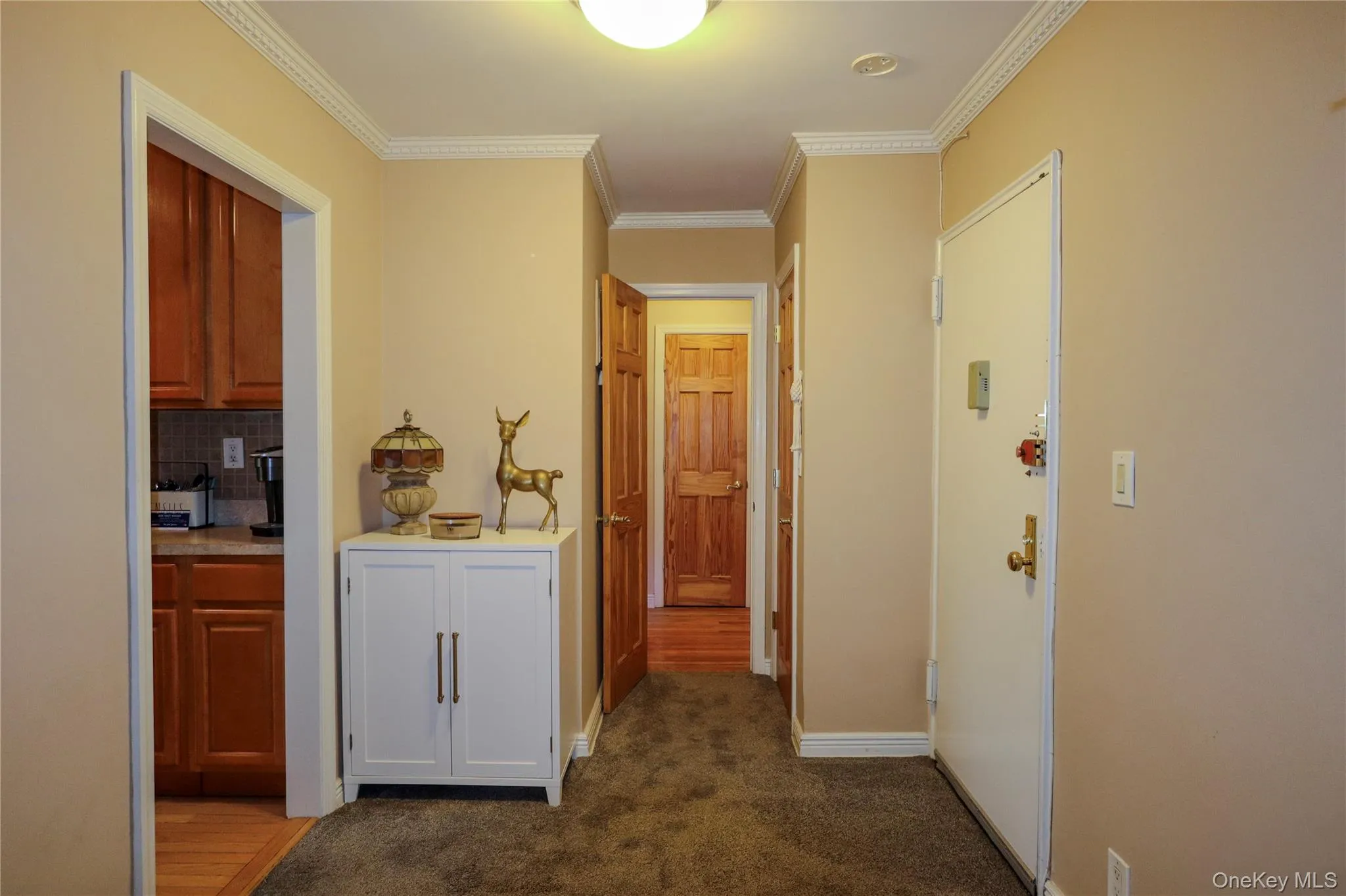 485 Bronx River Road, Yonkers, NY, 3 Rooms Rooms,1 BathroomBathrooms,Residential Sale,For Rent,Bronx River,0,990867 485 Bronx River Road, Yonkers, NY, 3 Rooms Rooms,1 BathroomBathrooms,Residential Sale,For Rent,Bronx River,0,990867