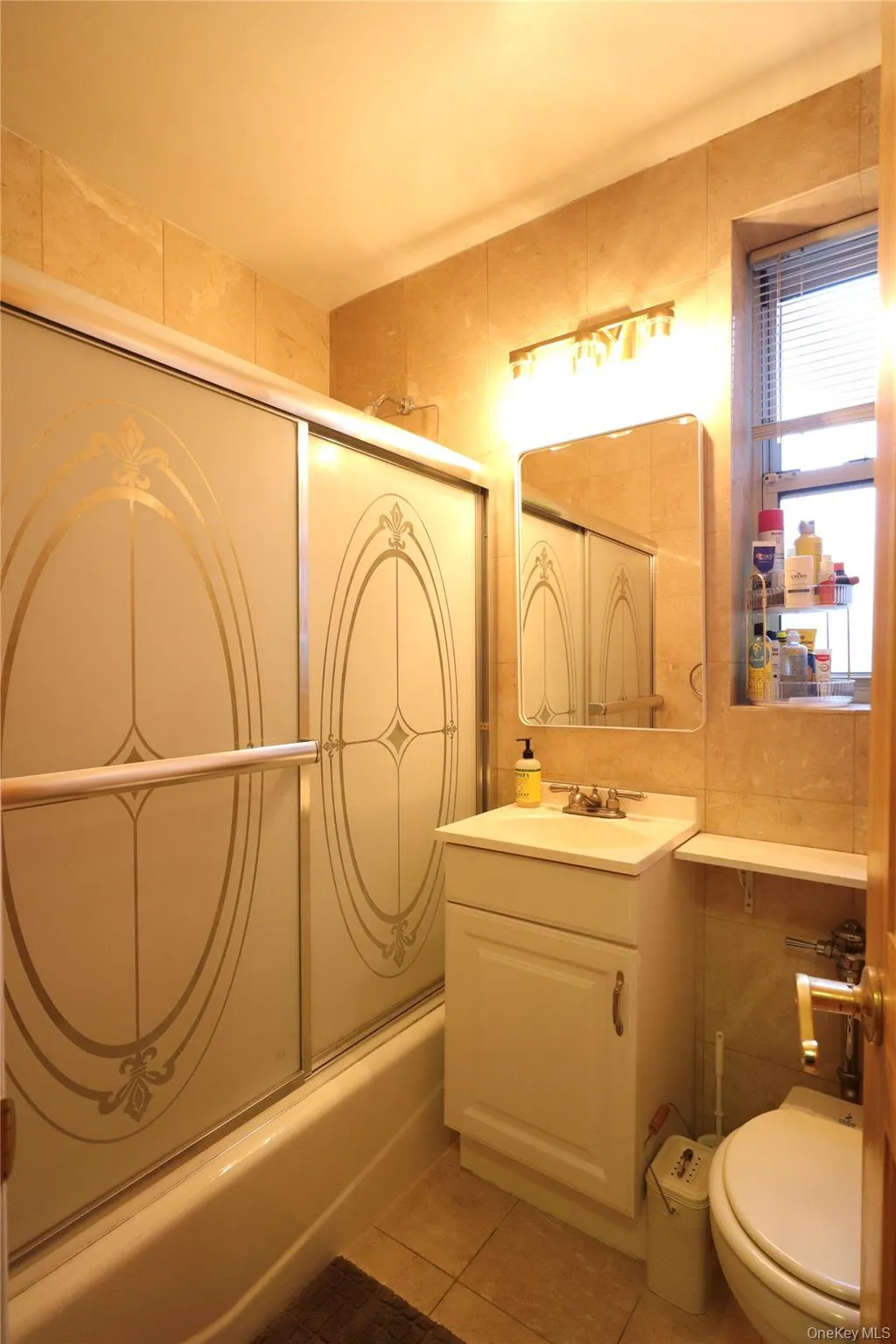 485 Bronx River Road, Yonkers, NY, 3 Rooms Rooms,1 BathroomBathrooms,Residential Sale,For Rent,Bronx River,0,990867 485 Bronx River Road, Yonkers, NY, 3 Rooms Rooms,1 BathroomBathrooms,Residential Sale,For Rent,Bronx River,0,990867