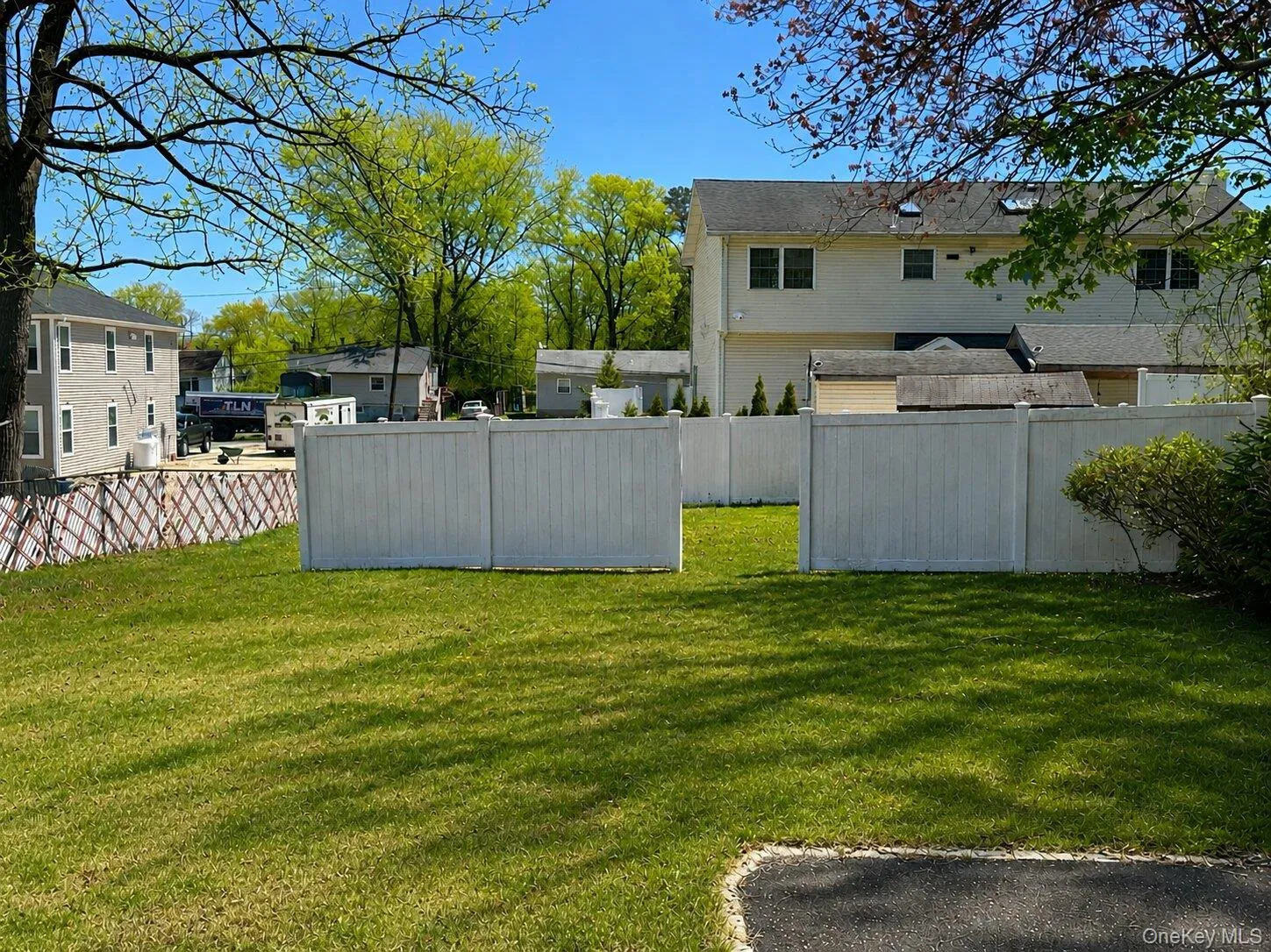 11 Bedford Street, Babylon, NY, 4 Bedrooms Bedrooms, 7 Rooms Rooms,1 BathroomBathrooms,Residential,For Rent,Bedford,0,990873 11 Bedford Street, Babylon, NY, 4 Bedrooms Bedrooms, 7 Rooms Rooms,1 BathroomBathrooms,Residential,For Rent,Bedford,0,990873