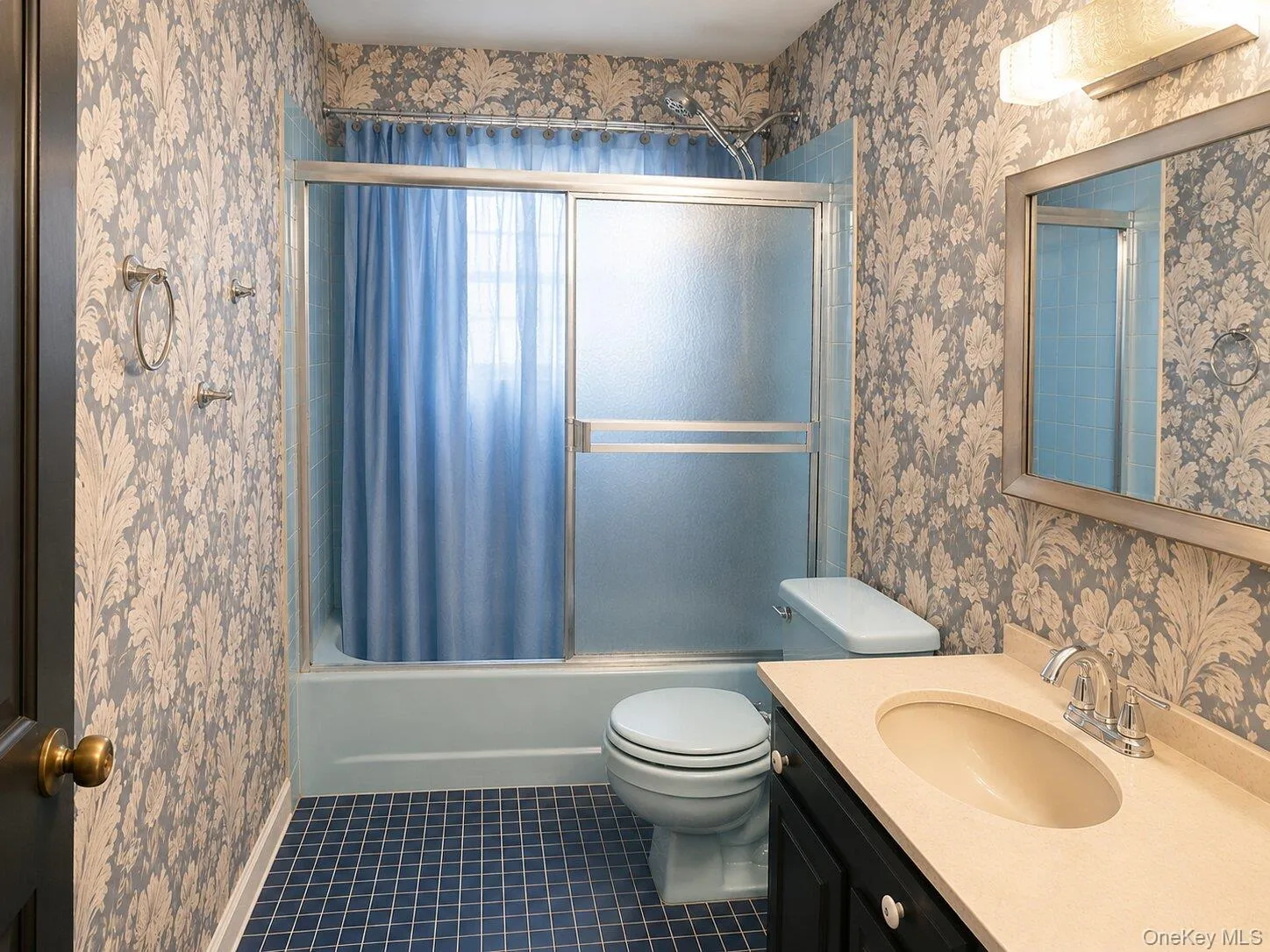 11 Bedford Street, Babylon, NY, 4 Bedrooms Bedrooms, 7 Rooms Rooms,1 BathroomBathrooms,Residential,For Rent,Bedford,0,990873 11 Bedford Street, Babylon, NY, 4 Bedrooms Bedrooms, 7 Rooms Rooms,1 BathroomBathrooms,Residential,For Rent,Bedford,0,990873