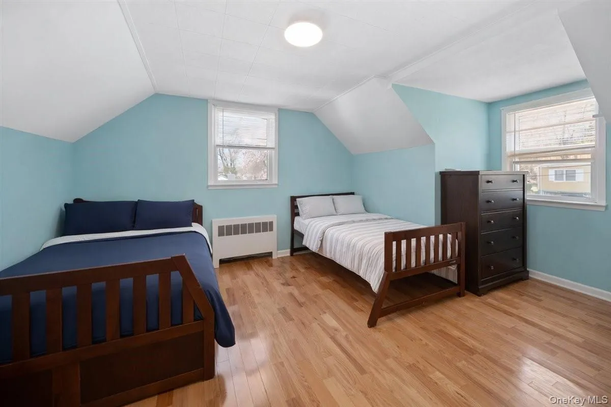 33 Greenwood Lane, Greenburgh, NY, 4 Bedrooms Bedrooms, 9 Rooms Rooms,2 BathroomsBathrooms,Residential,For Rent,Greenwood,0,990894 33 Greenwood Lane, Greenburgh, NY, 4 Bedrooms Bedrooms, 9 Rooms Rooms,2 BathroomsBathrooms,Residential,For Rent,Greenwood,0,990894
