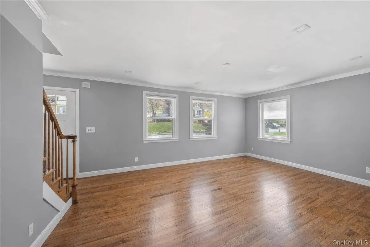 33 Greenwood Lane, Greenburgh, NY, 4 Bedrooms Bedrooms, 9 Rooms Rooms,2 BathroomsBathrooms,Residential,For Rent,Greenwood,0,990894 33 Greenwood Lane, Greenburgh, NY, 4 Bedrooms Bedrooms, 9 Rooms Rooms,2 BathroomsBathrooms,Residential,For Rent,Greenwood,0,990894