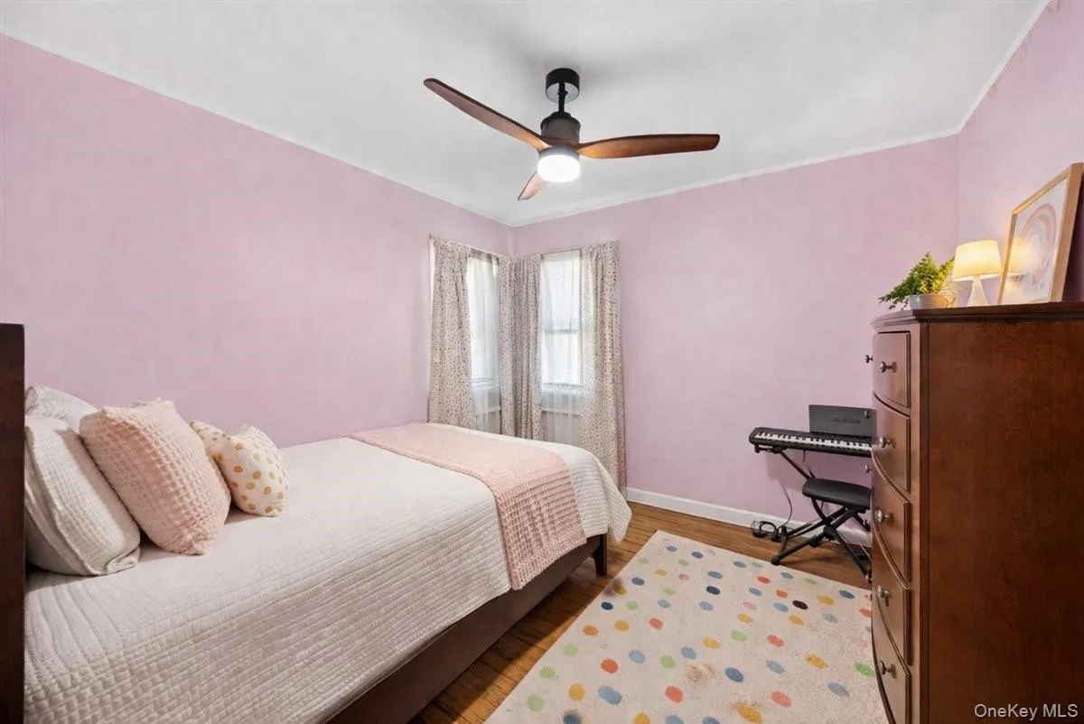 33 Greenwood Lane, Greenburgh, NY, 4 Bedrooms Bedrooms, 9 Rooms Rooms,2 BathroomsBathrooms,Residential,For Rent,Greenwood,0,990894 33 Greenwood Lane, Greenburgh, NY, 4 Bedrooms Bedrooms, 9 Rooms Rooms,2 BathroomsBathrooms,Residential,For Rent,Greenwood,0,990894
