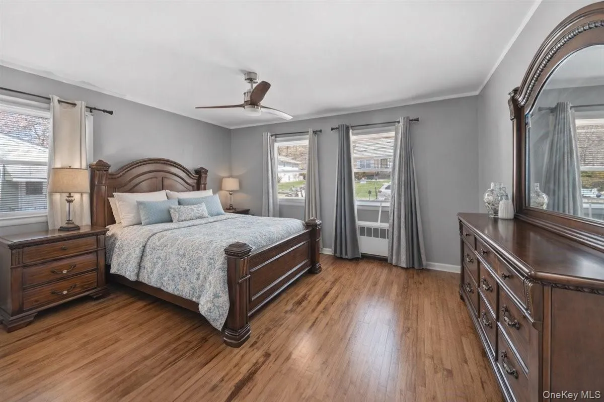 33 Greenwood Lane, Greenburgh, NY, 4 Bedrooms Bedrooms, 9 Rooms Rooms,2 BathroomsBathrooms,Residential,For Rent,Greenwood,0,990894 33 Greenwood Lane, Greenburgh, NY, 4 Bedrooms Bedrooms, 9 Rooms Rooms,2 BathroomsBathrooms,Residential,For Rent,Greenwood,0,990894