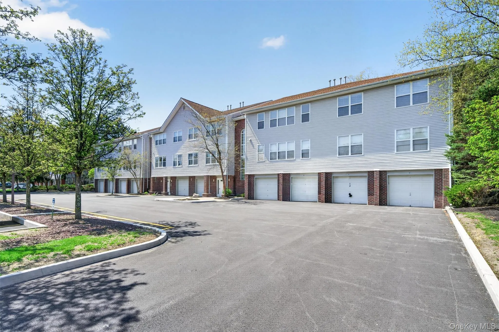 66 Deer Ct Drive, Middletown, NY, 2 Bedrooms Bedrooms, 5 Rooms Rooms,2 BathroomsBathrooms,Residential,For Rent,Deer Ct,0,990896 66 Deer Ct Drive, Middletown, NY, 2 Bedrooms Bedrooms, 5 Rooms Rooms,2 BathroomsBathrooms,Residential,For Rent,Deer Ct,0,990896