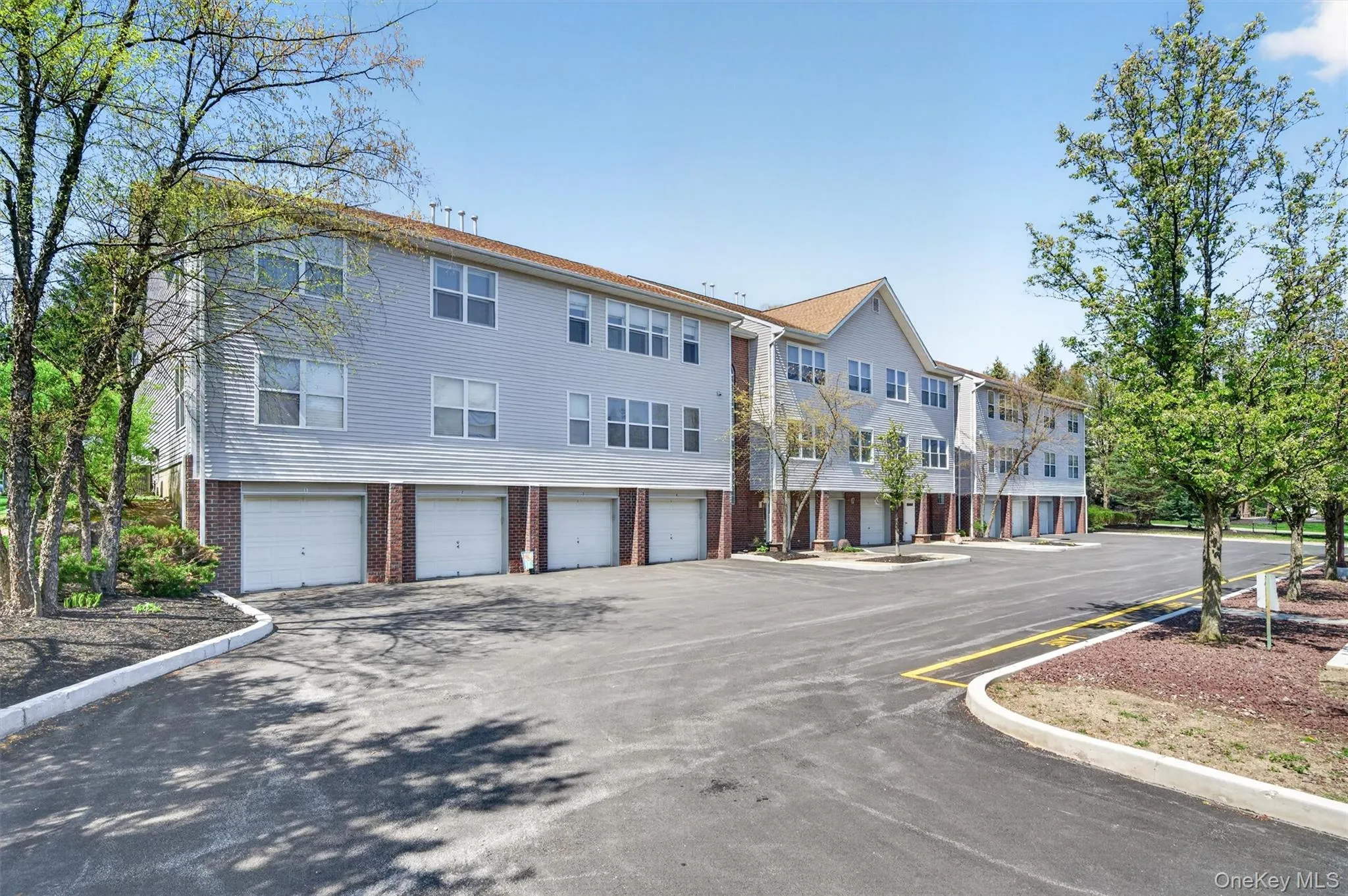 66 Deer Ct Drive, Middletown, NY, 2 Bedrooms Bedrooms, 5 Rooms Rooms,2 BathroomsBathrooms,Residential,For Rent,Deer Ct,0,990896 66 Deer Ct Drive, Middletown, NY, 2 Bedrooms Bedrooms, 5 Rooms Rooms,2 BathroomsBathrooms,Residential,For Rent,Deer Ct,0,990896