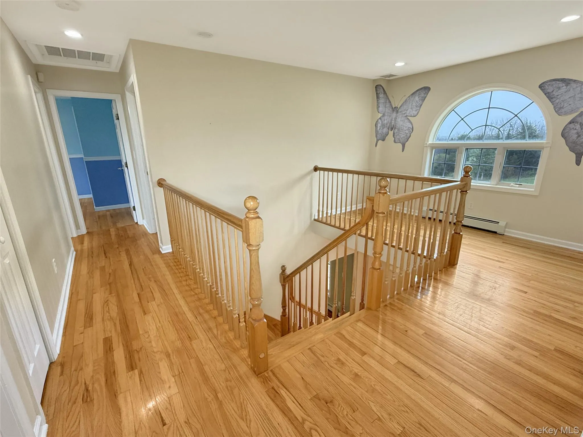 Top of Stairs w Loft Area Top of Stairs w Loft Area