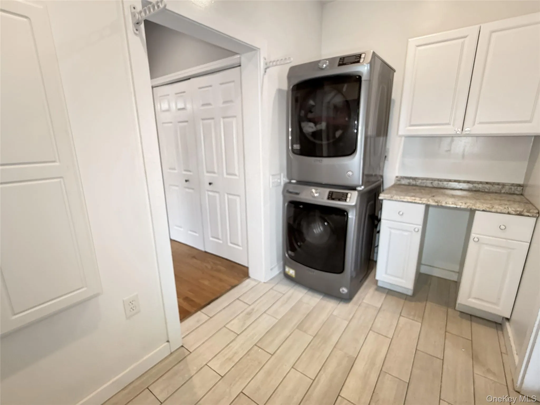 Laundry & Mudroom Laundry & Mudroom