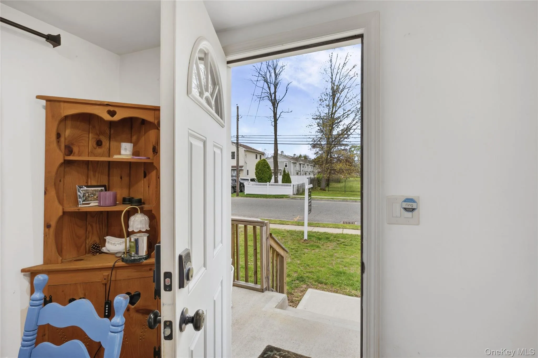73 Harrison Avenue, Babylon, NY, 3 Bedrooms Bedrooms, 5 Rooms Rooms,1 BathroomBathrooms,Residential,For Rent,Harrison,0,990922 73 Harrison Avenue, Babylon, NY, 3 Bedrooms Bedrooms, 5 Rooms Rooms,1 BathroomBathrooms,Residential,For Rent,Harrison,0,990922