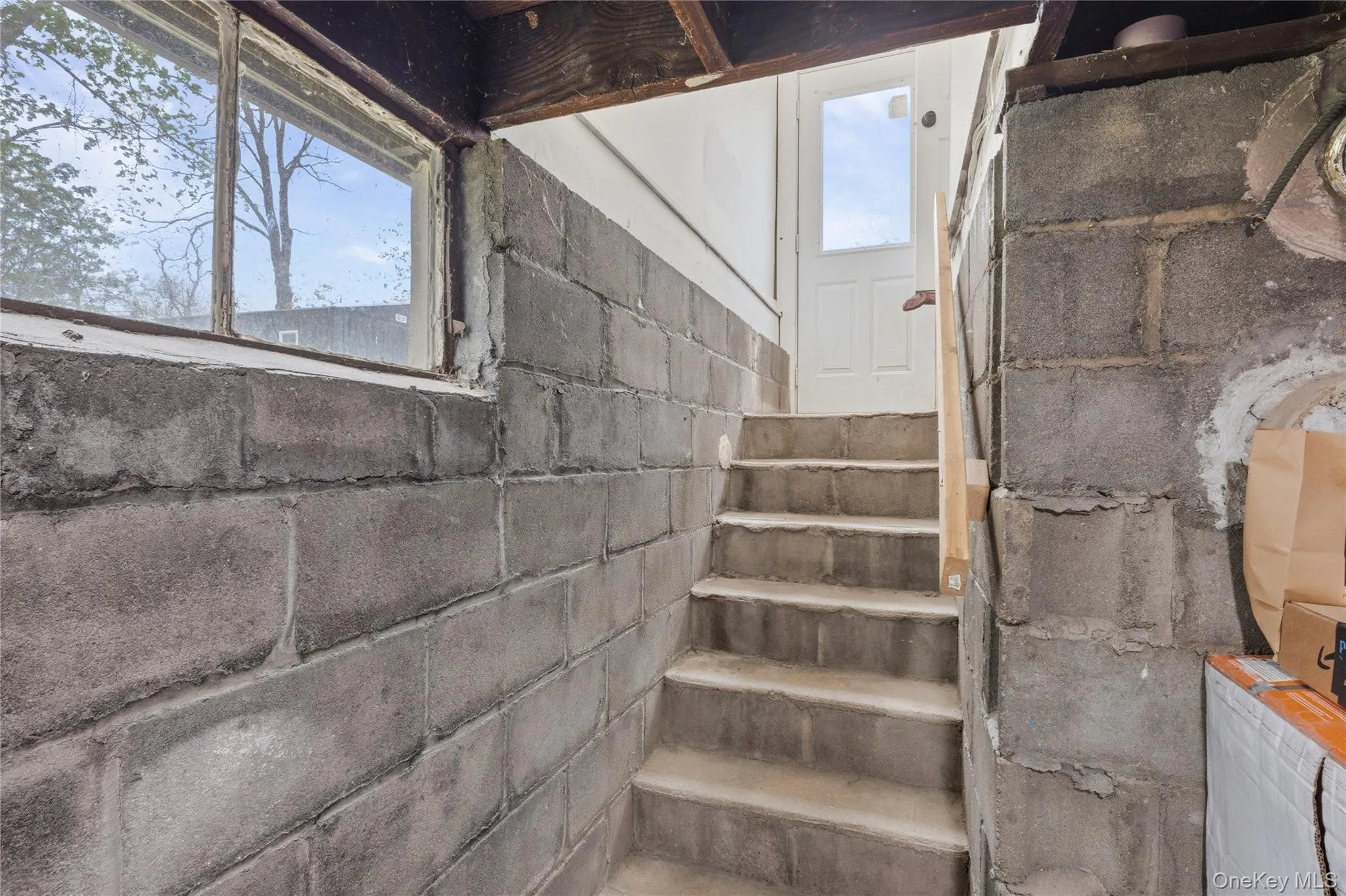 73 Harrison Avenue, Babylon, NY, 3 Bedrooms Bedrooms, 5 Rooms Rooms,1 BathroomBathrooms,Residential,For Rent,Harrison,0,990922 73 Harrison Avenue, Babylon, NY, 3 Bedrooms Bedrooms, 5 Rooms Rooms,1 BathroomBathrooms,Residential,For Rent,Harrison,0,990922