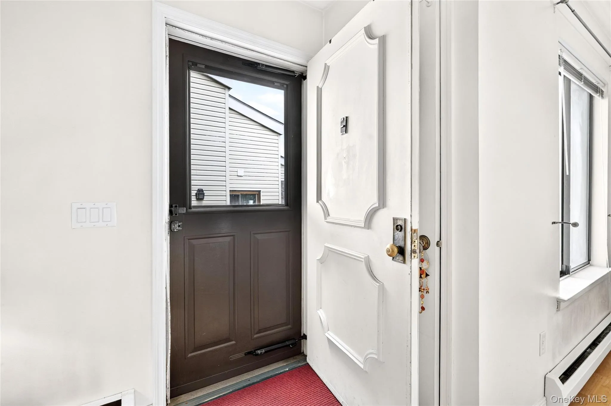 23 Hillside Terrace, White Plains, NY, 2 Bedrooms Bedrooms, 7 Rooms Rooms,1 BathroomBathrooms,Residential,For Rent,Hillside,0,KEY990923 23 Hillside Terrace, White Plains, NY, 2 Bedrooms Bedrooms, 7 Rooms Rooms,1 BathroomBathrooms,Residential,For Rent,Hillside,0,KEY990923