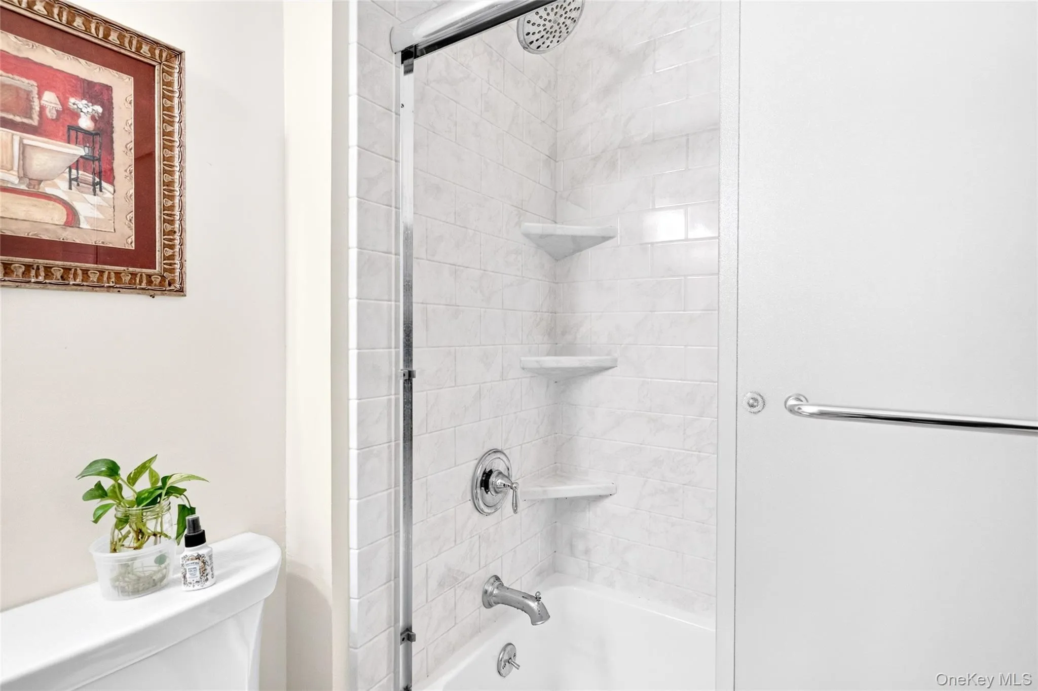 23 Hillside Terrace, White Plains, NY, 2 Bedrooms Bedrooms, 7 Rooms Rooms,1 BathroomBathrooms,Residential,For Rent,Hillside,0,KEY990923 23 Hillside Terrace, White Plains, NY, 2 Bedrooms Bedrooms, 7 Rooms Rooms,1 BathroomBathrooms,Residential,For Rent,Hillside,0,KEY990923