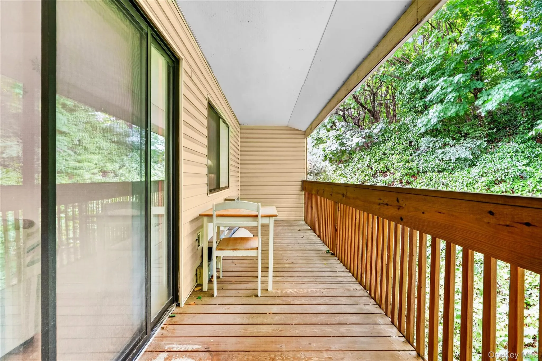 23 Hillside Terrace, White Plains, NY, 2 Bedrooms Bedrooms, 7 Rooms Rooms,1 BathroomBathrooms,Residential,For Rent,Hillside,0,KEY990923 23 Hillside Terrace, White Plains, NY, 2 Bedrooms Bedrooms, 7 Rooms Rooms,1 BathroomBathrooms,Residential,For Rent,Hillside,0,KEY990923